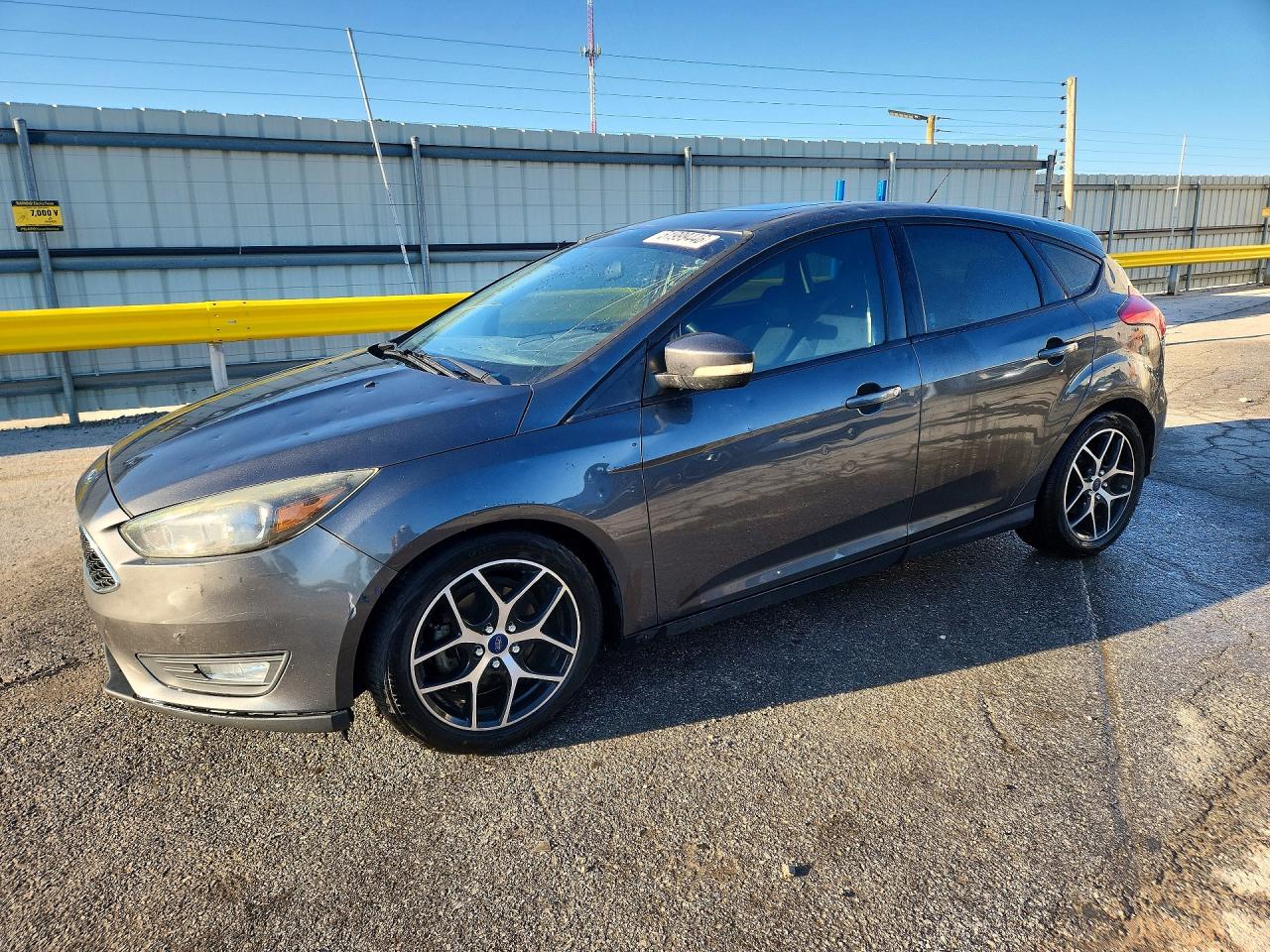 2017 FORD FOCUS