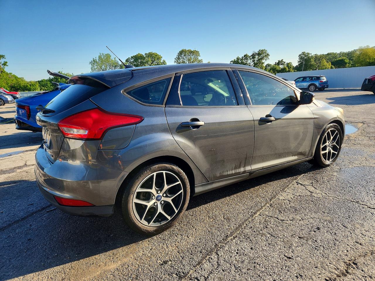 2017 FORD FOCUS SEL photo 3