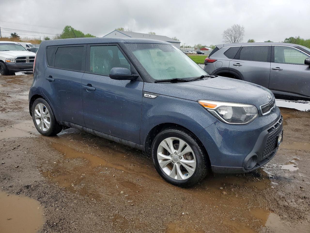 2015 KIA SOUL + photo 4
