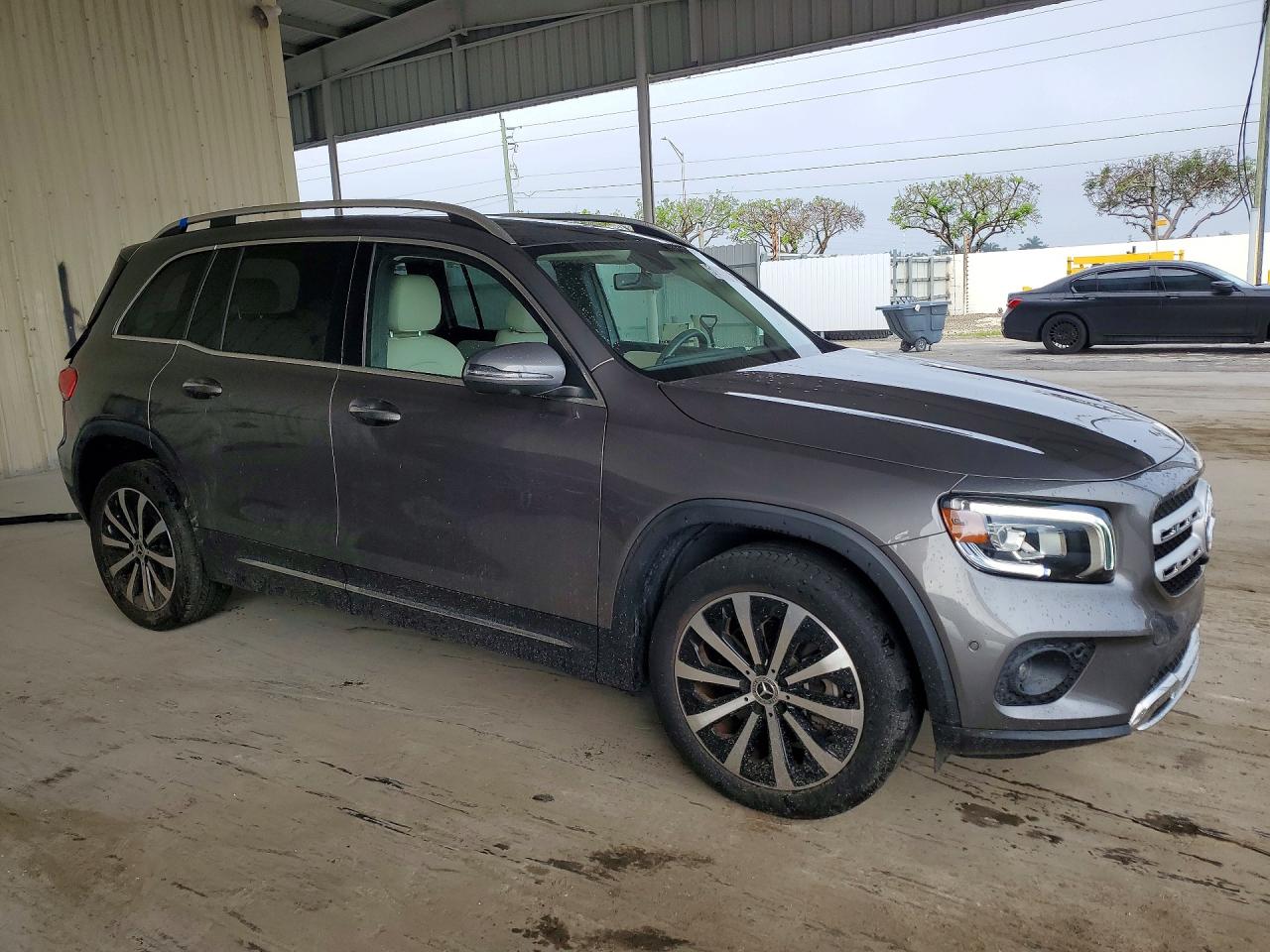 2021 MERCEDES-BENZ GLB 250 photo 7