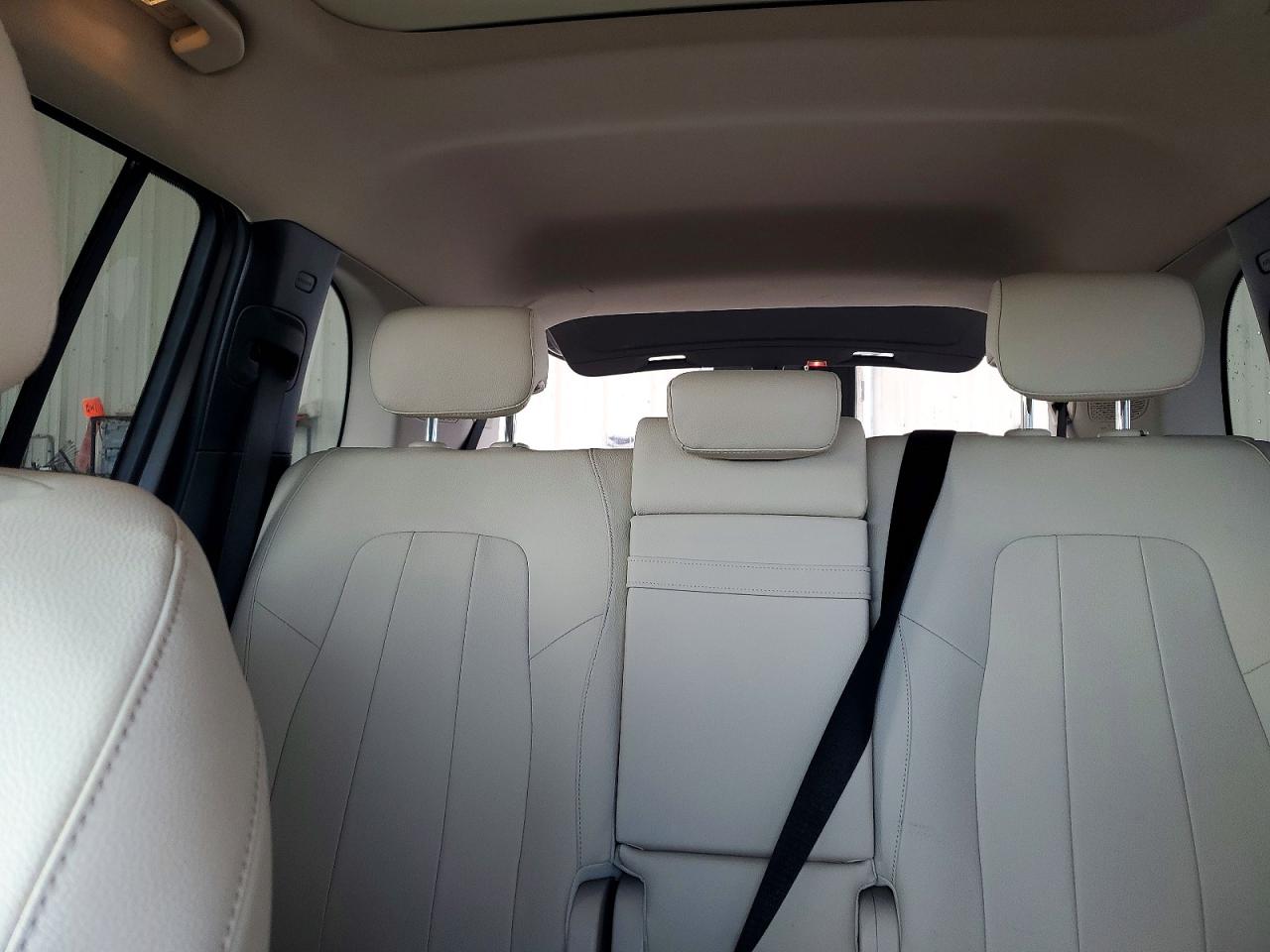 2021 MERCEDES-BENZ GLB 250 photo 19