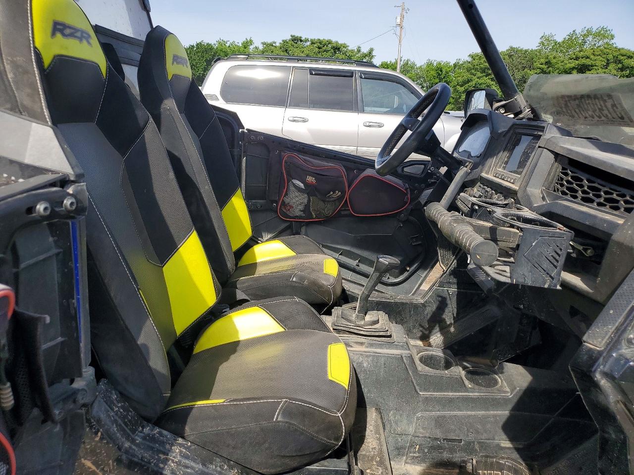 2019 POLARIS RZR UTILITY VEHICLE photo 11