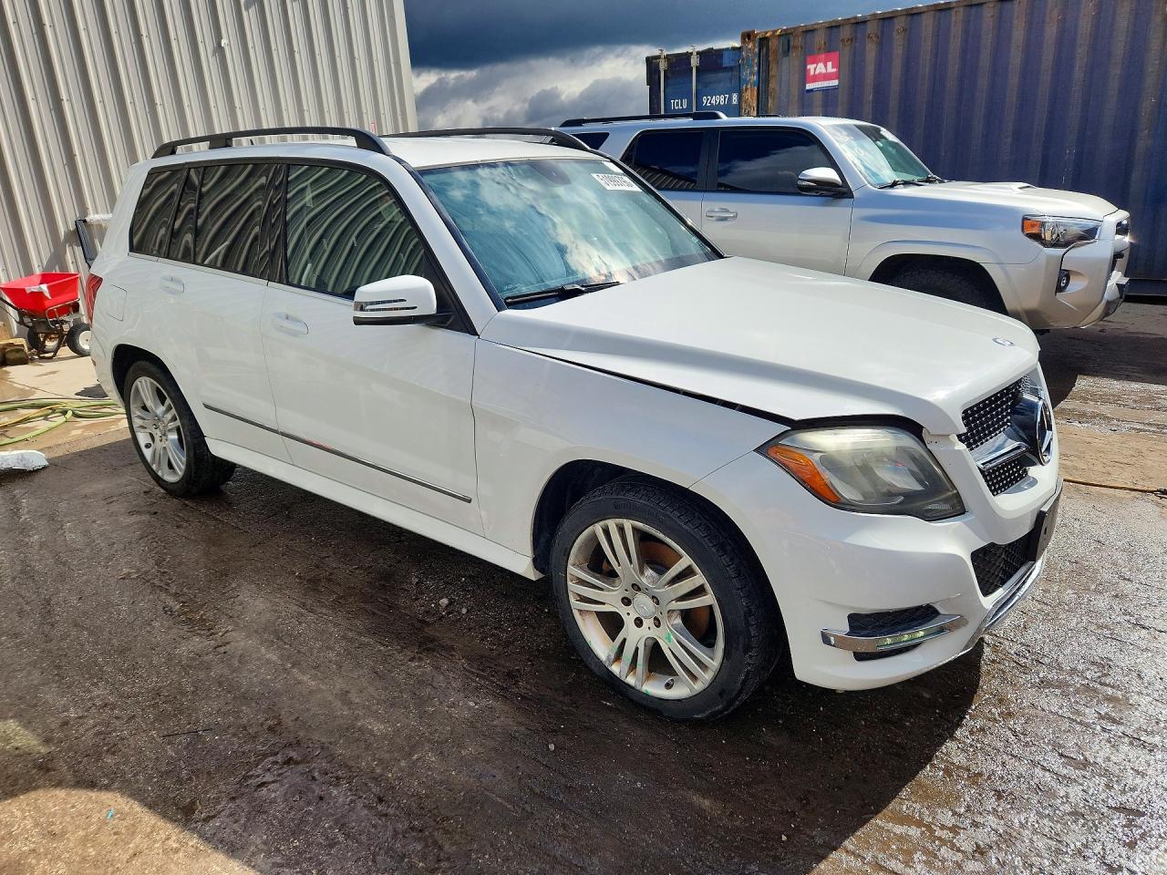 2015 MERCEDES-BENZ GLK 350 4MATIC photo 7
