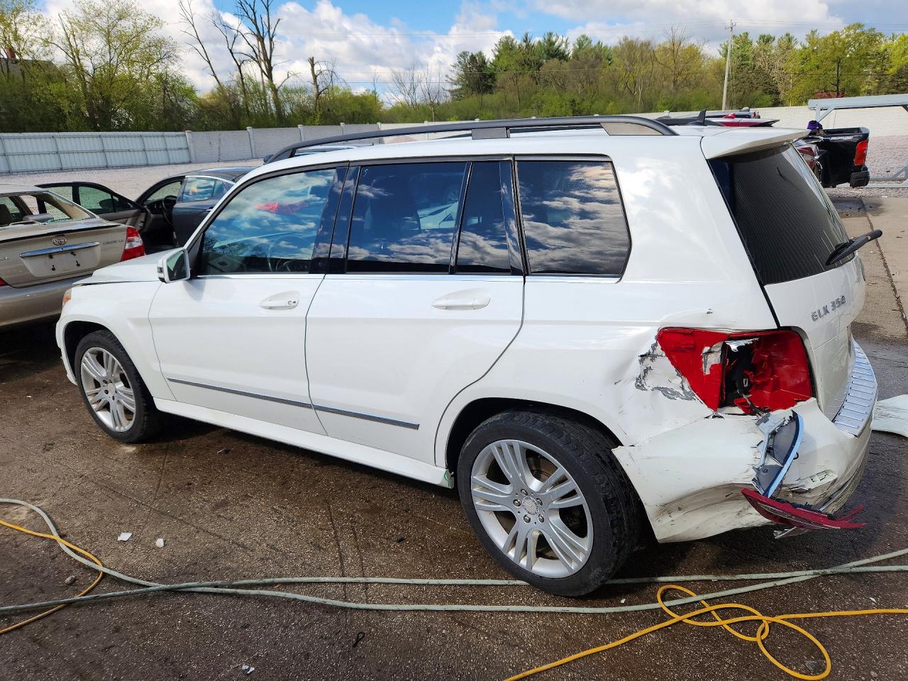 2015 MERCEDES-BENZ GLK 350 4MATIC photo 3
