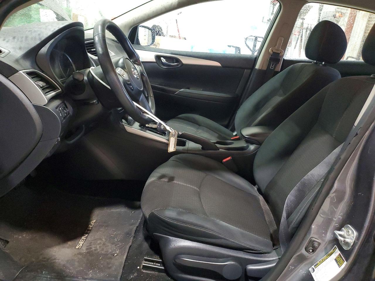 2018 NISSAN SENTRA S photo 13