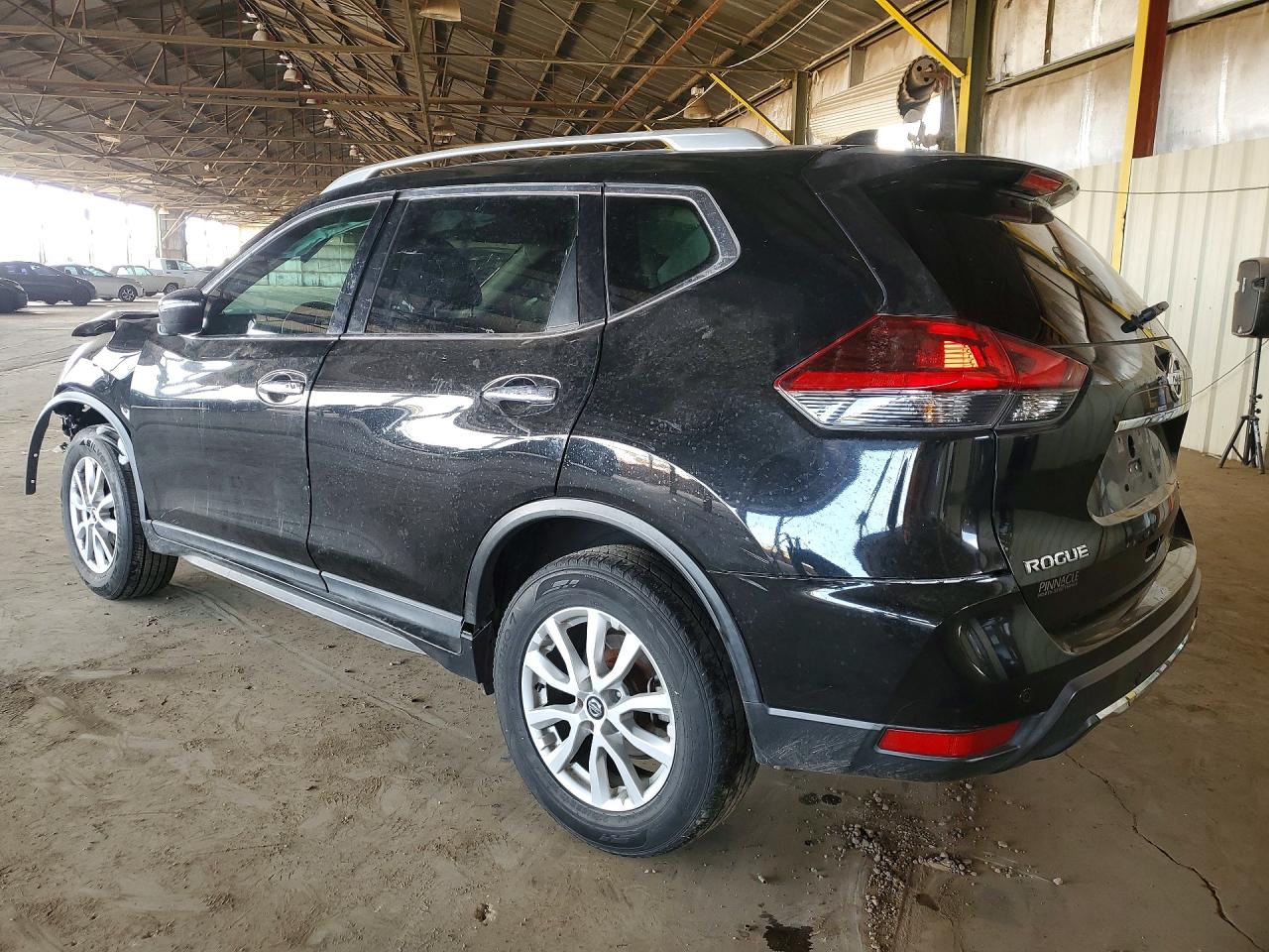 2020 NISSAN ROGUE SV photo 4