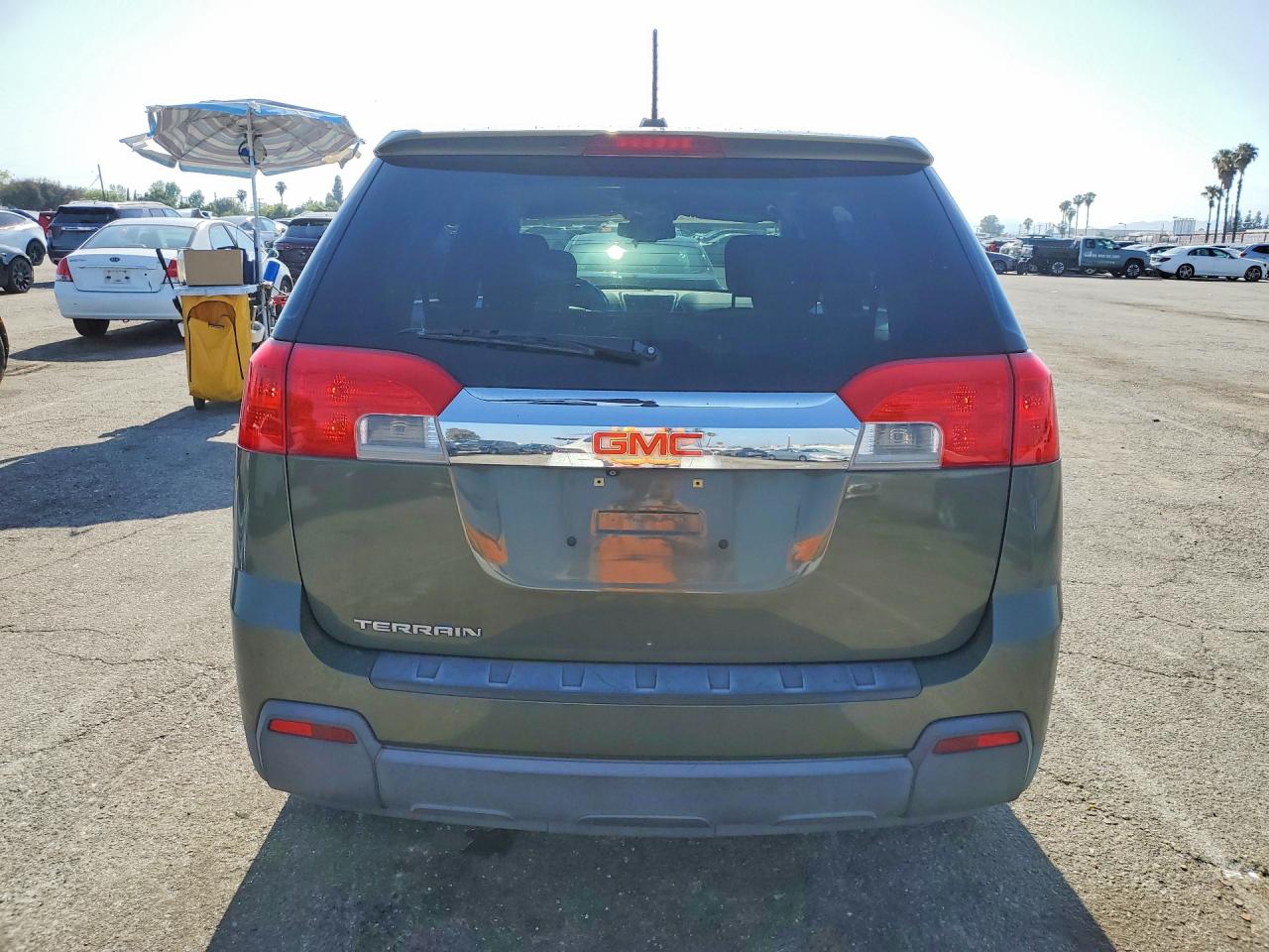2015 GMC TERRAIN SLE photo 11