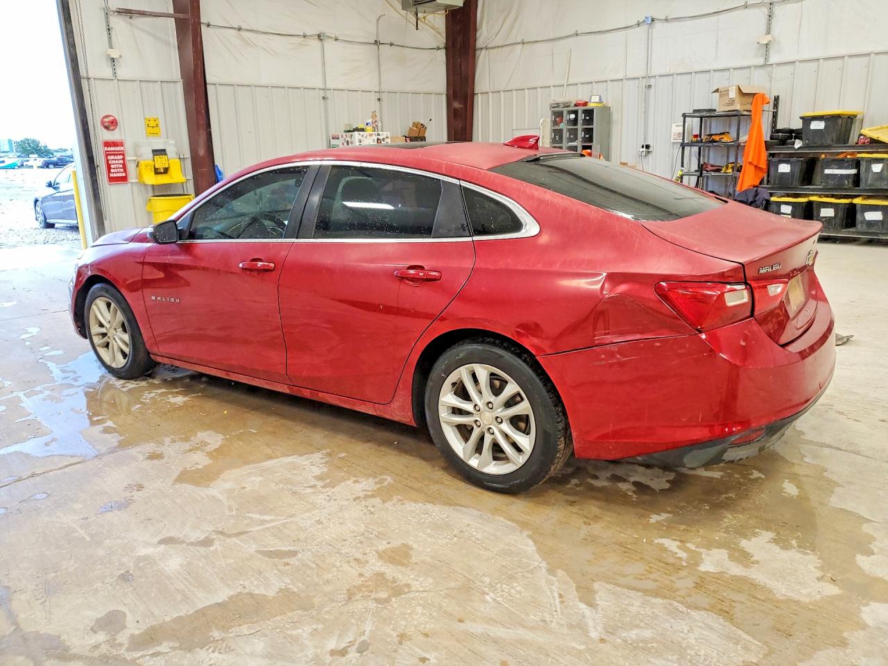 2016 CHEVROLET MALIBU LT photo 3