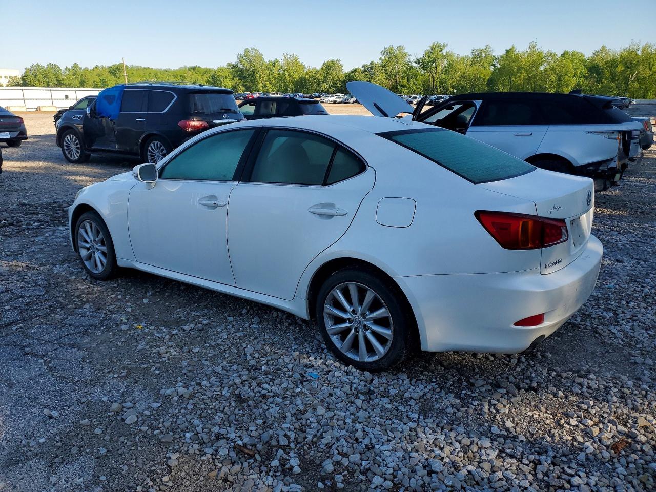 2009 LEXUS IS 250 AWD photo 3