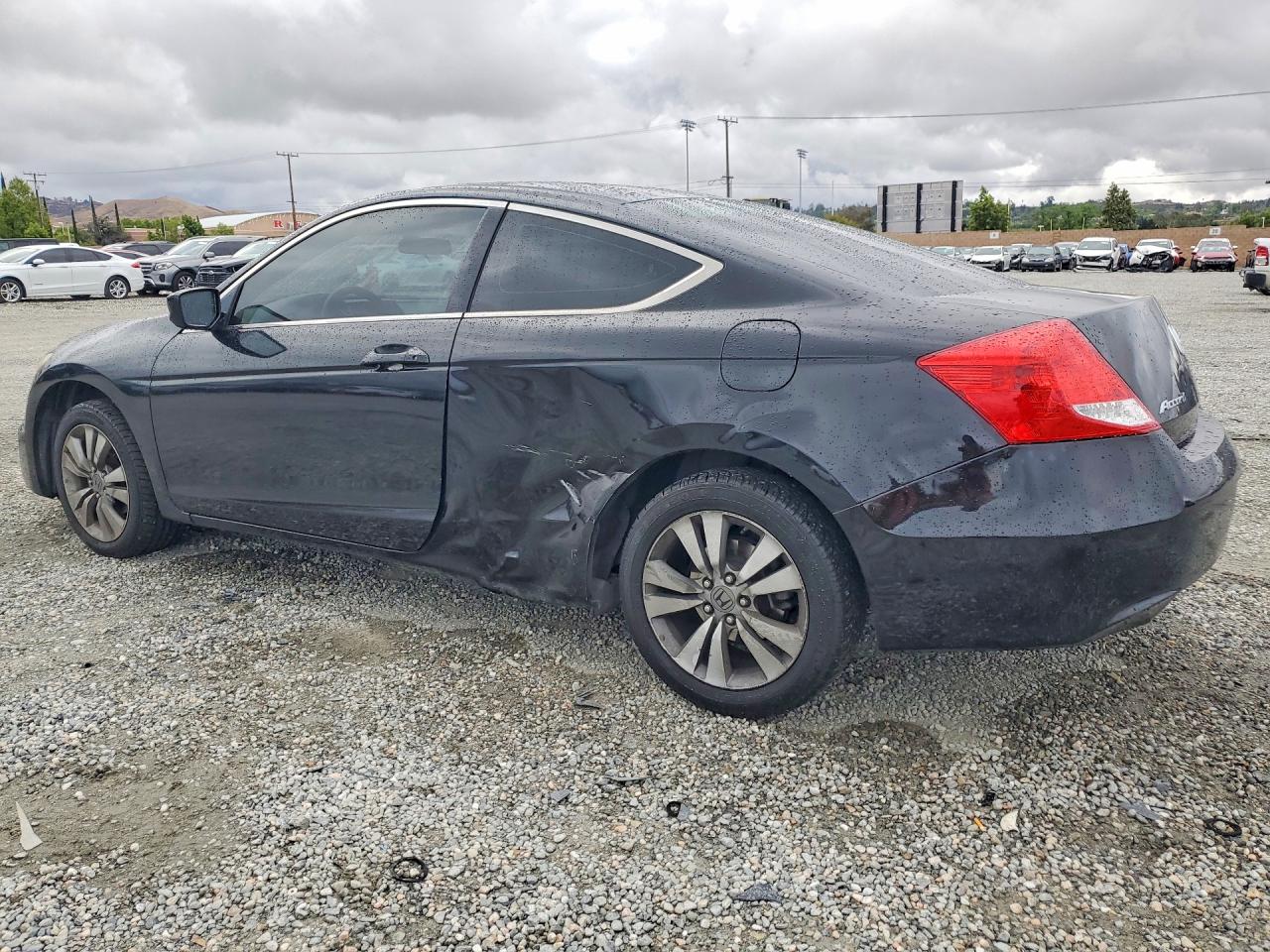 2012 HONDA ACCORD LX photo 3