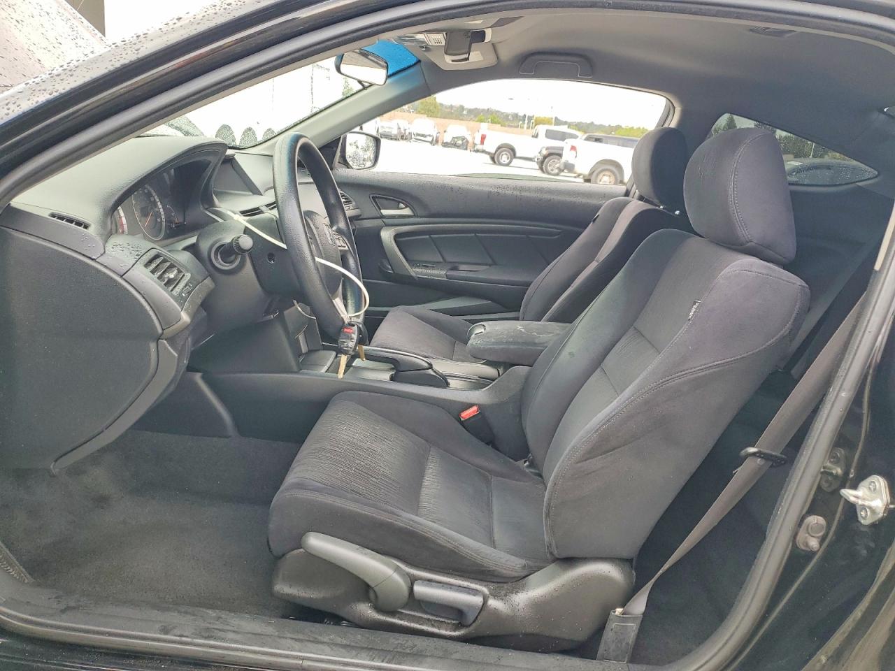 2012 HONDA ACCORD LX photo 13