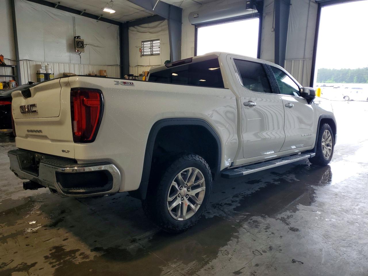 2022 GMC SIERRA LIMITED K1500 SLT photo 7