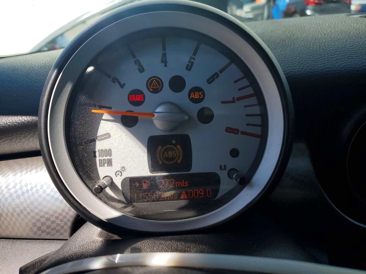 2008 MINI COOPER S photo 25