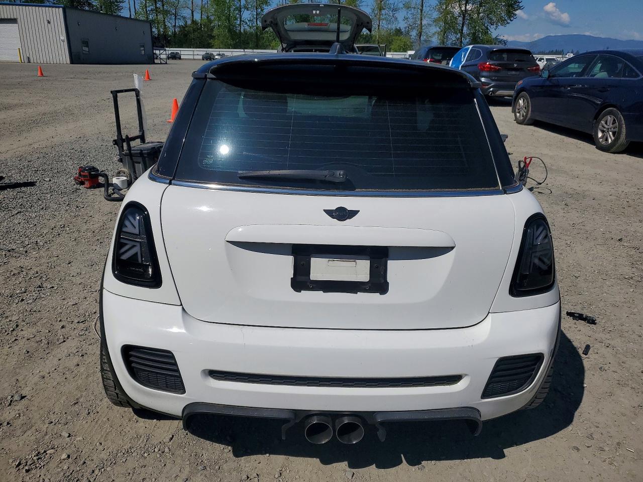 2008 MINI COOPER S photo 16