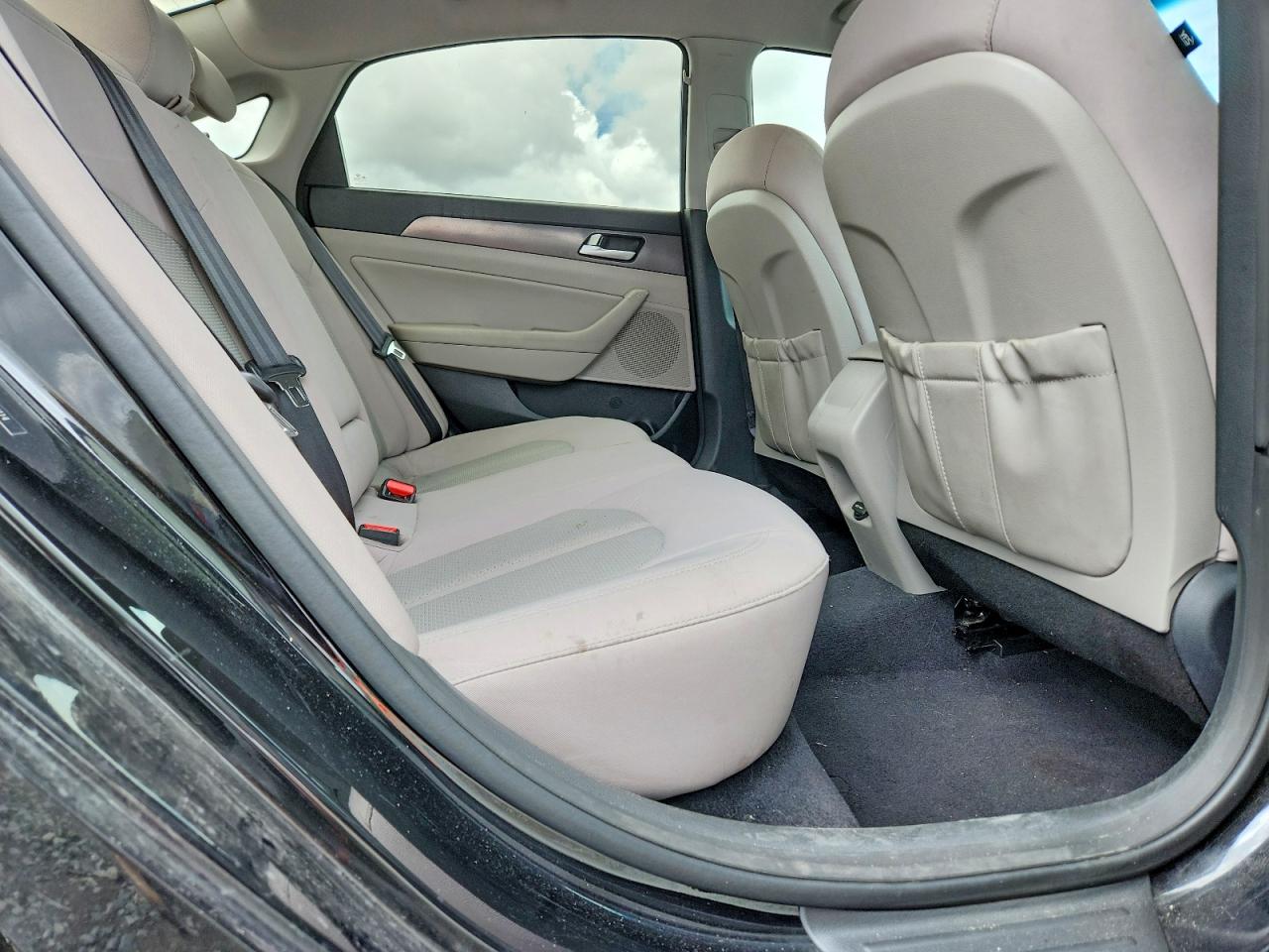 2015 HYUNDAI SONATA SPORT photo 28
