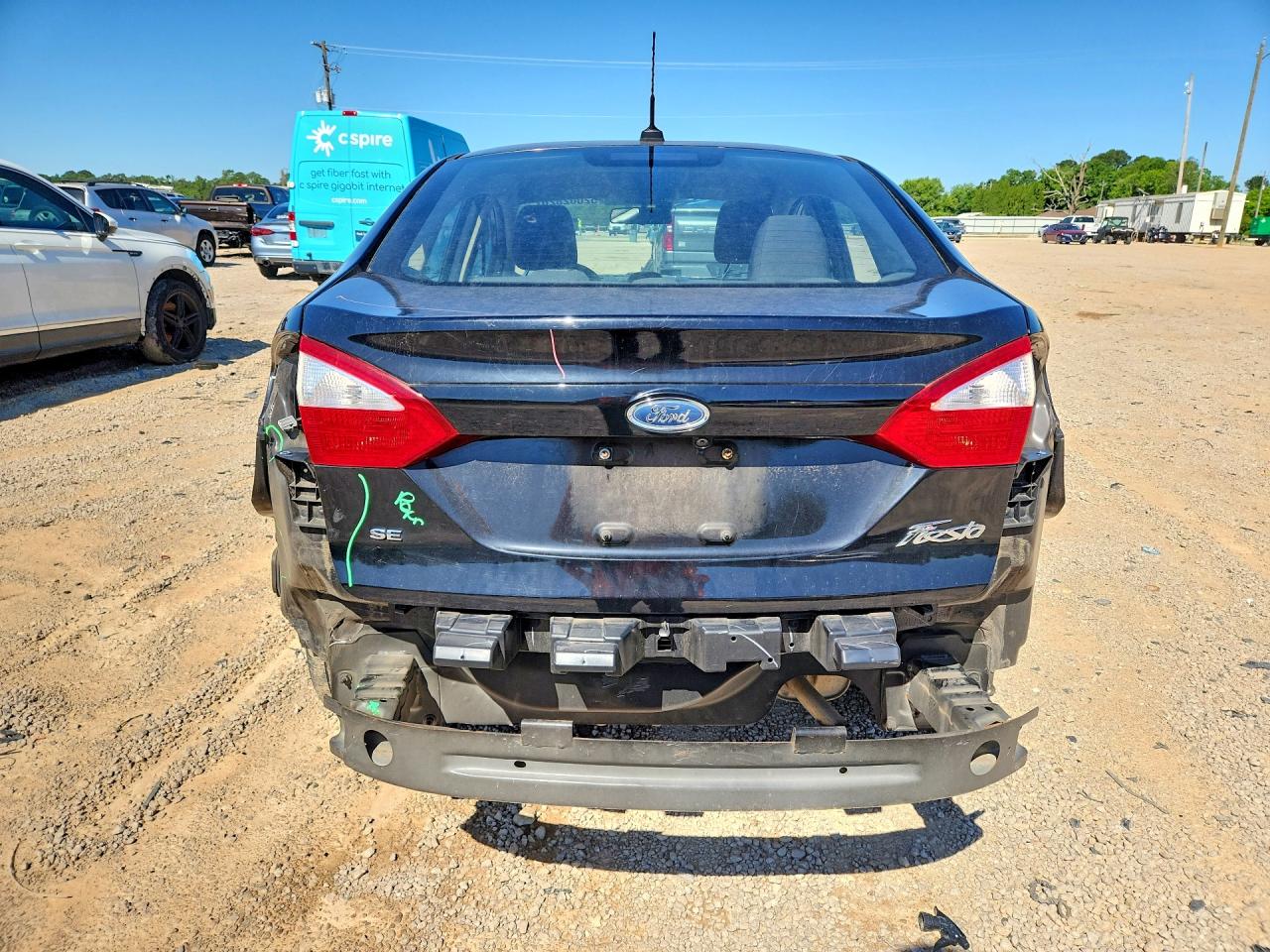 2018 FORD FIESTA SE photo 16