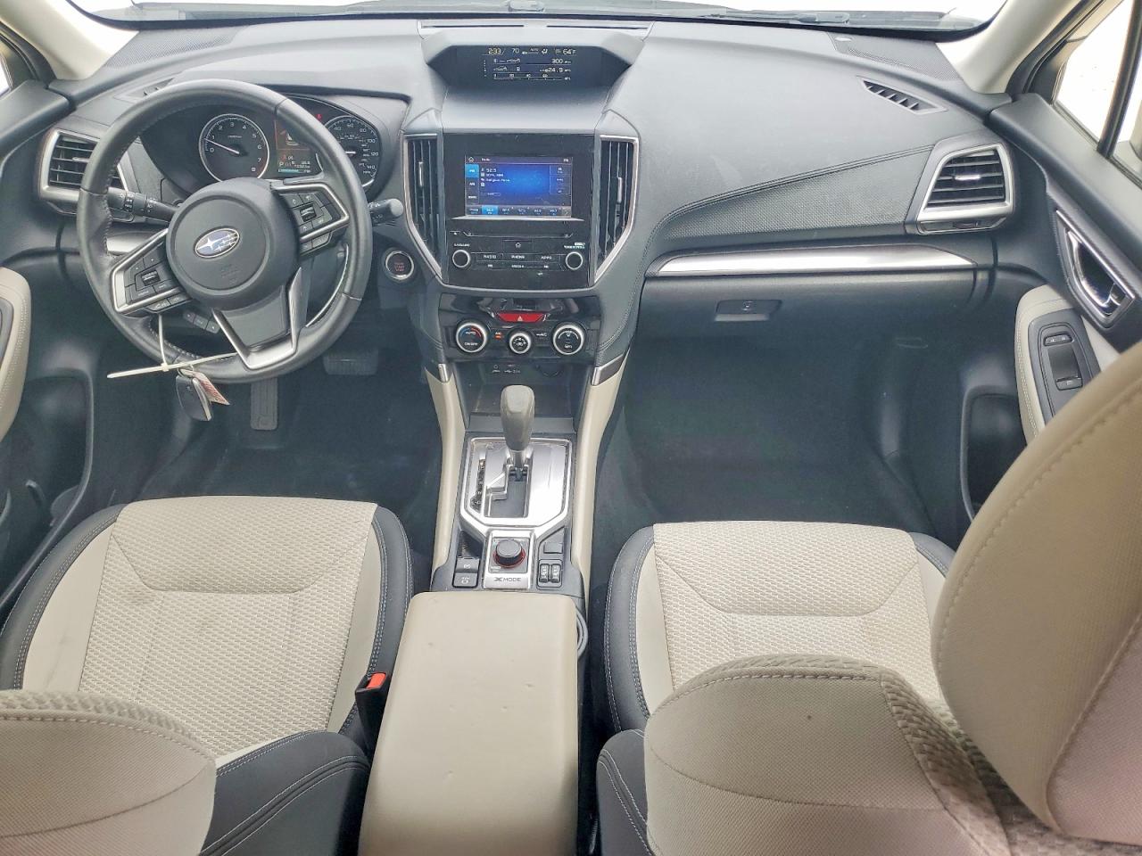 2021 SUBARU FORESTER photo 22