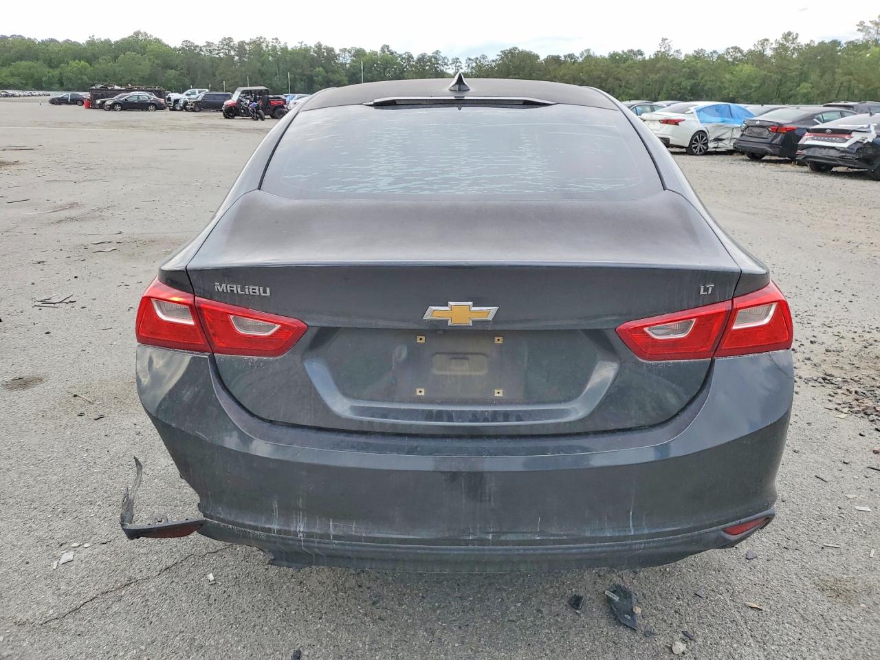 2018 CHEVROLET MALIBU LT photo 11