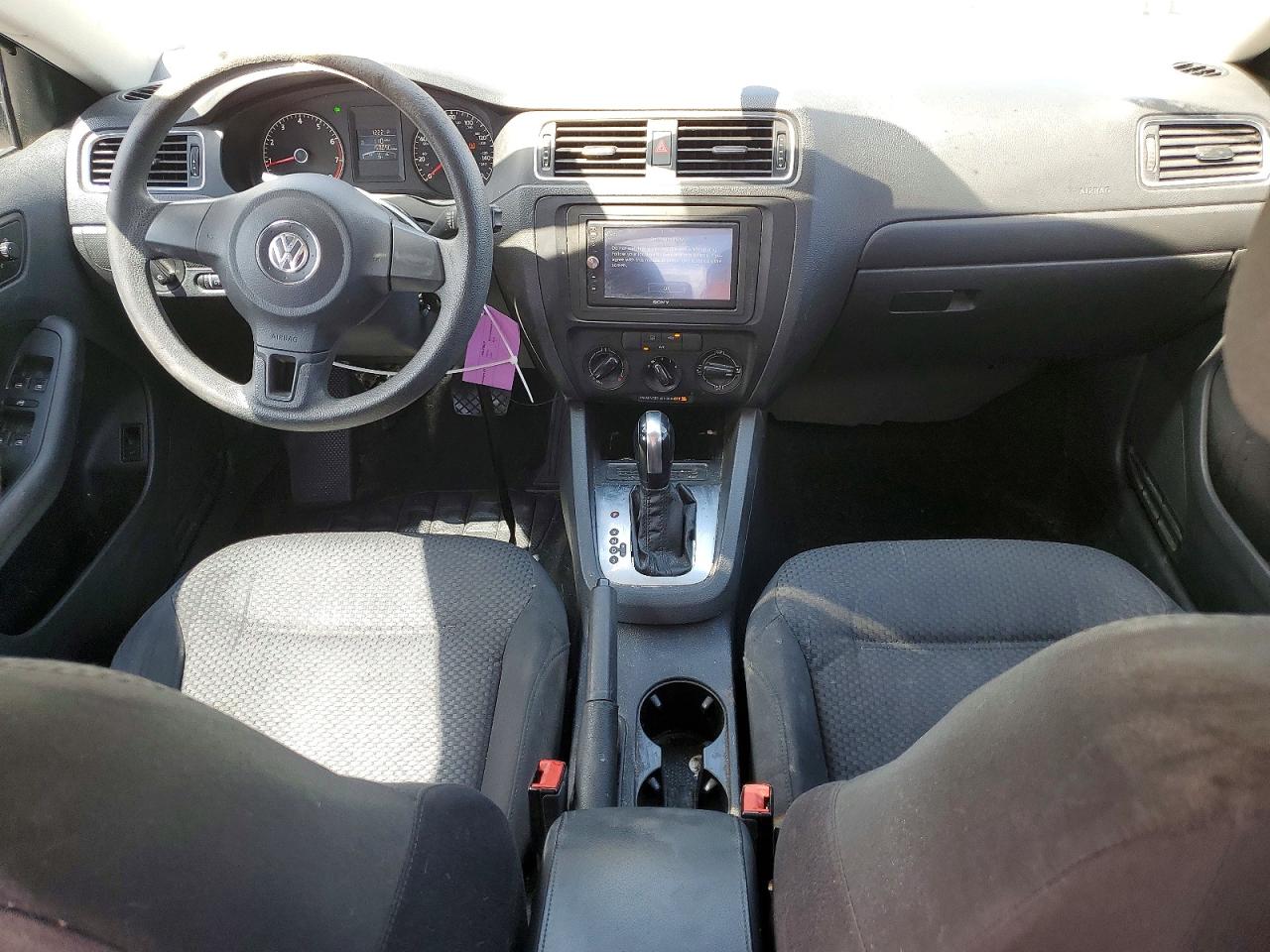 2014 VOLKSWAGEN JETTA BASE photo 22