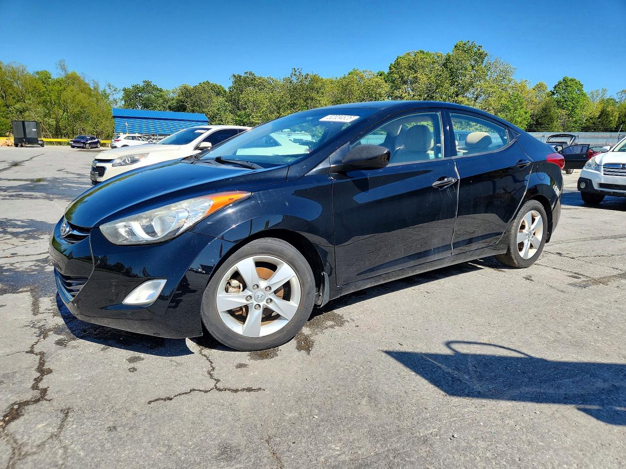 2013 HYUNDAI ELANTRA