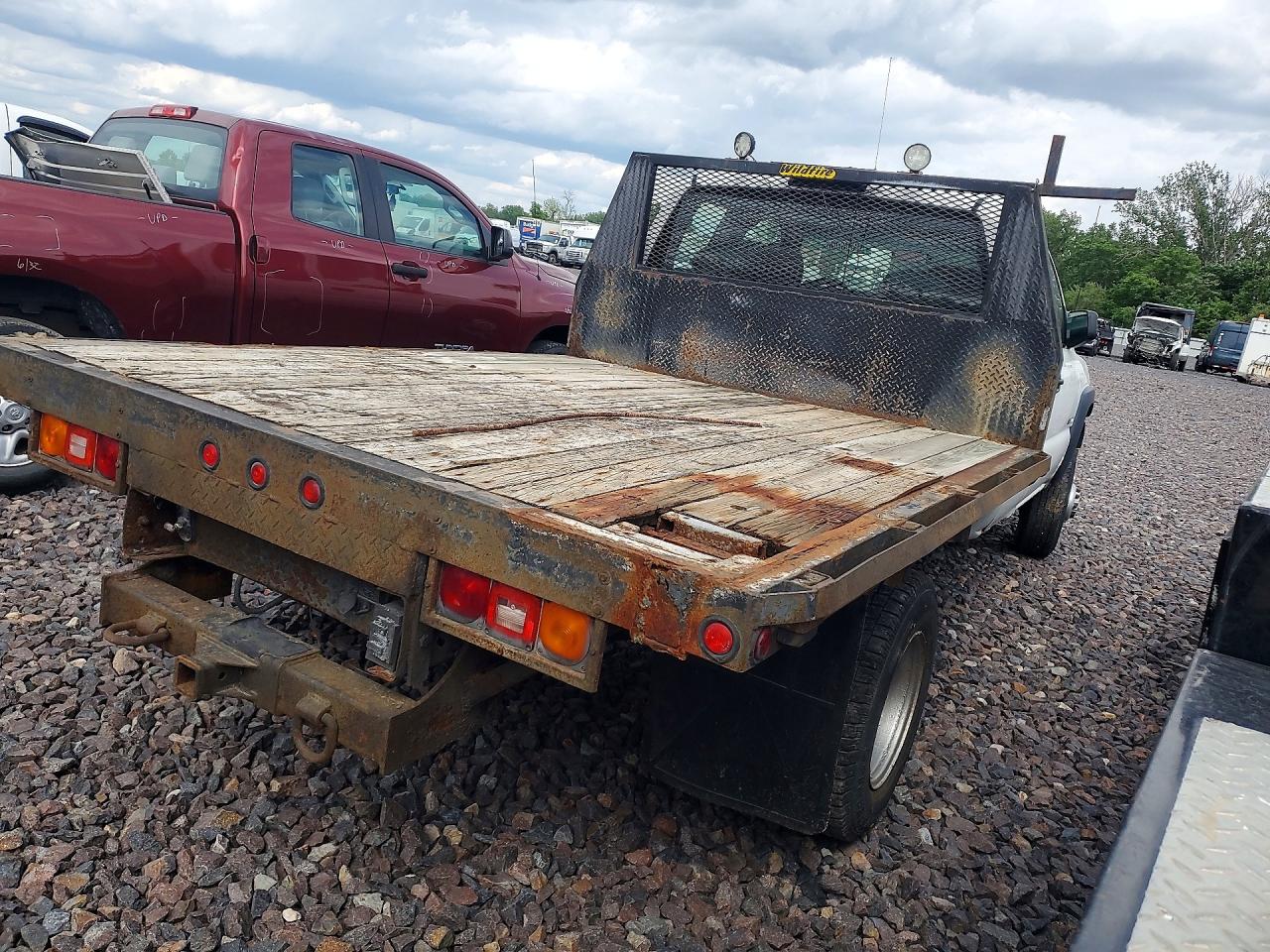 2002 CHEVROLET SILVERADO K3500 photo 7
