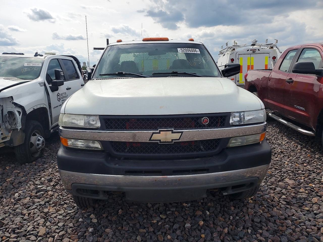 2002 CHEVROLET SILVERADO K3500 photo 13