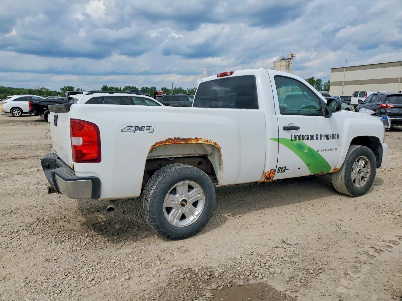 2013 CHEVROLET SILVERADO K1500 photo 7