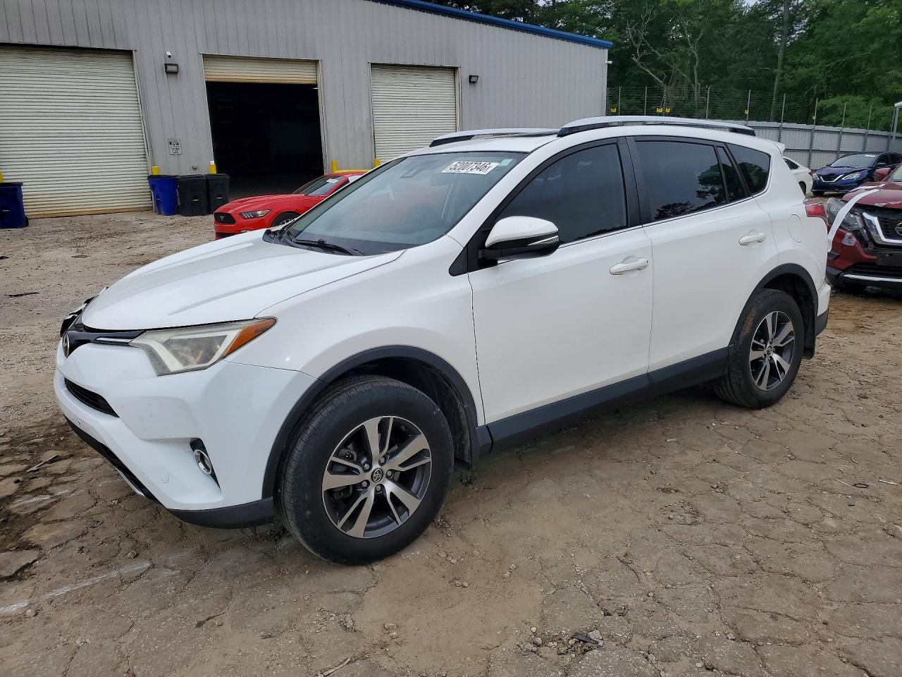 2016 TOYOTA RAV4