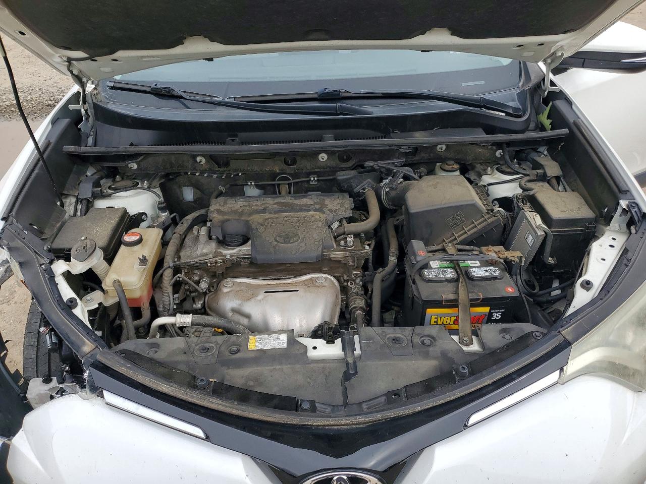 2016 TOYOTA RAV4 XLE photo 23