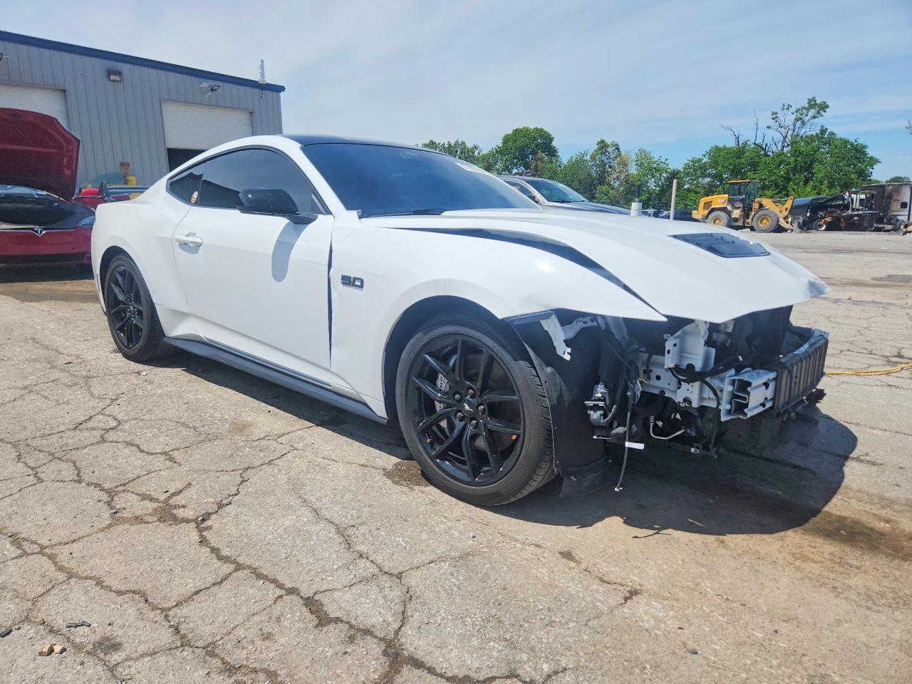 2024 FORD MUSTANG GT photo 10