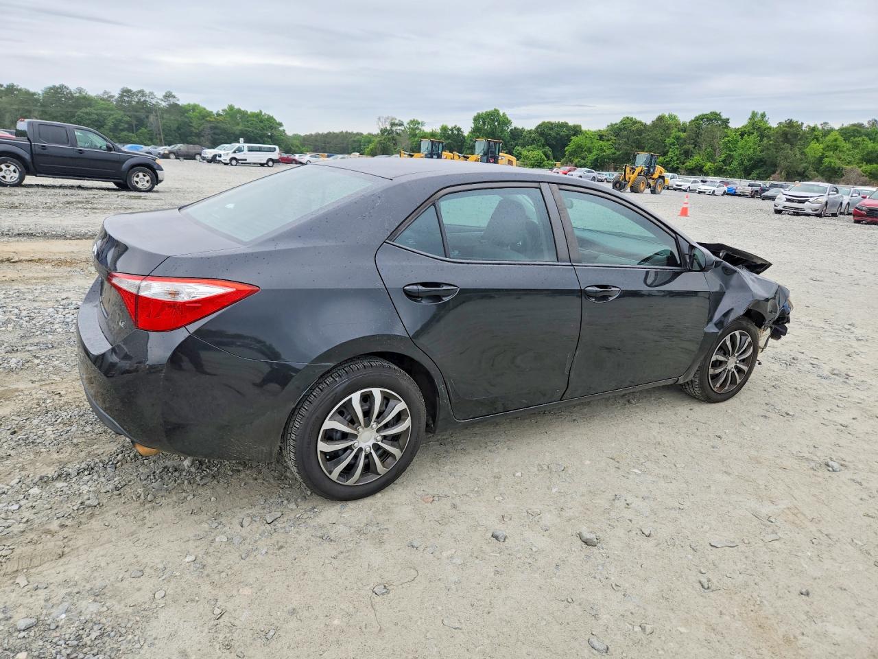 2014 TOYOTA COROLLA LE photo 3