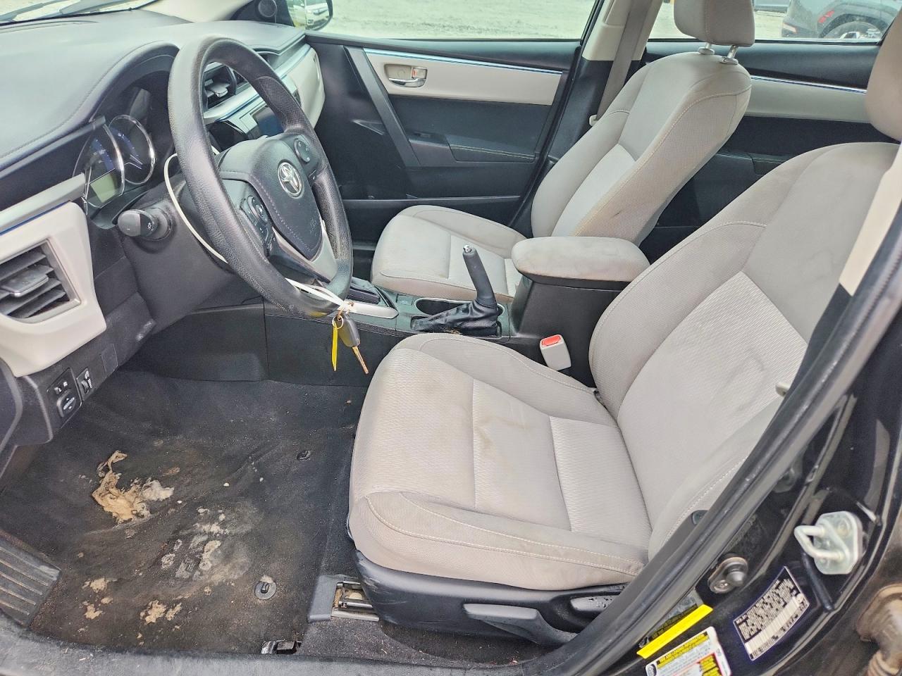 2014 TOYOTA COROLLA LE photo 7