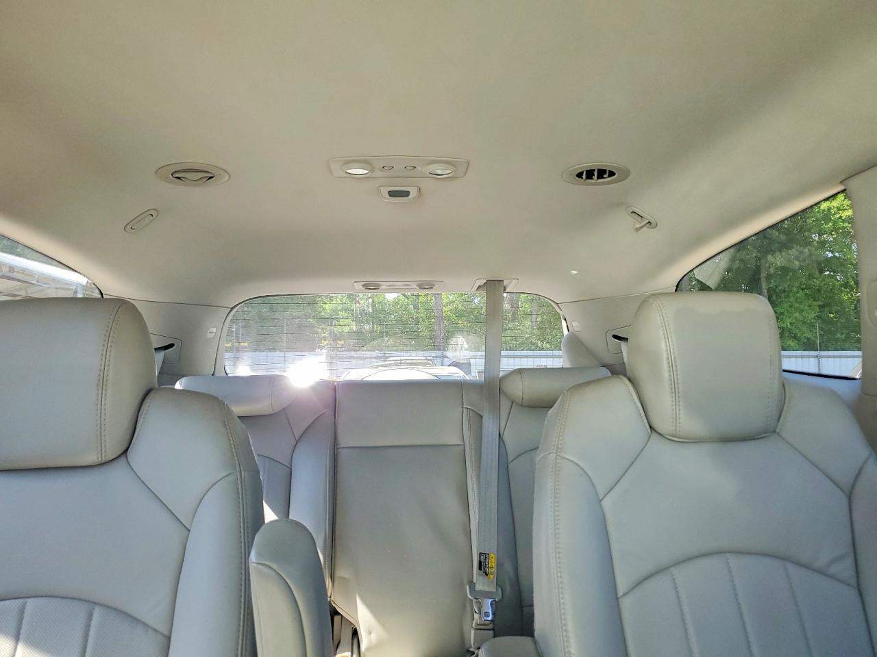 2008 BUICK ENCLAVE CXL photo 10