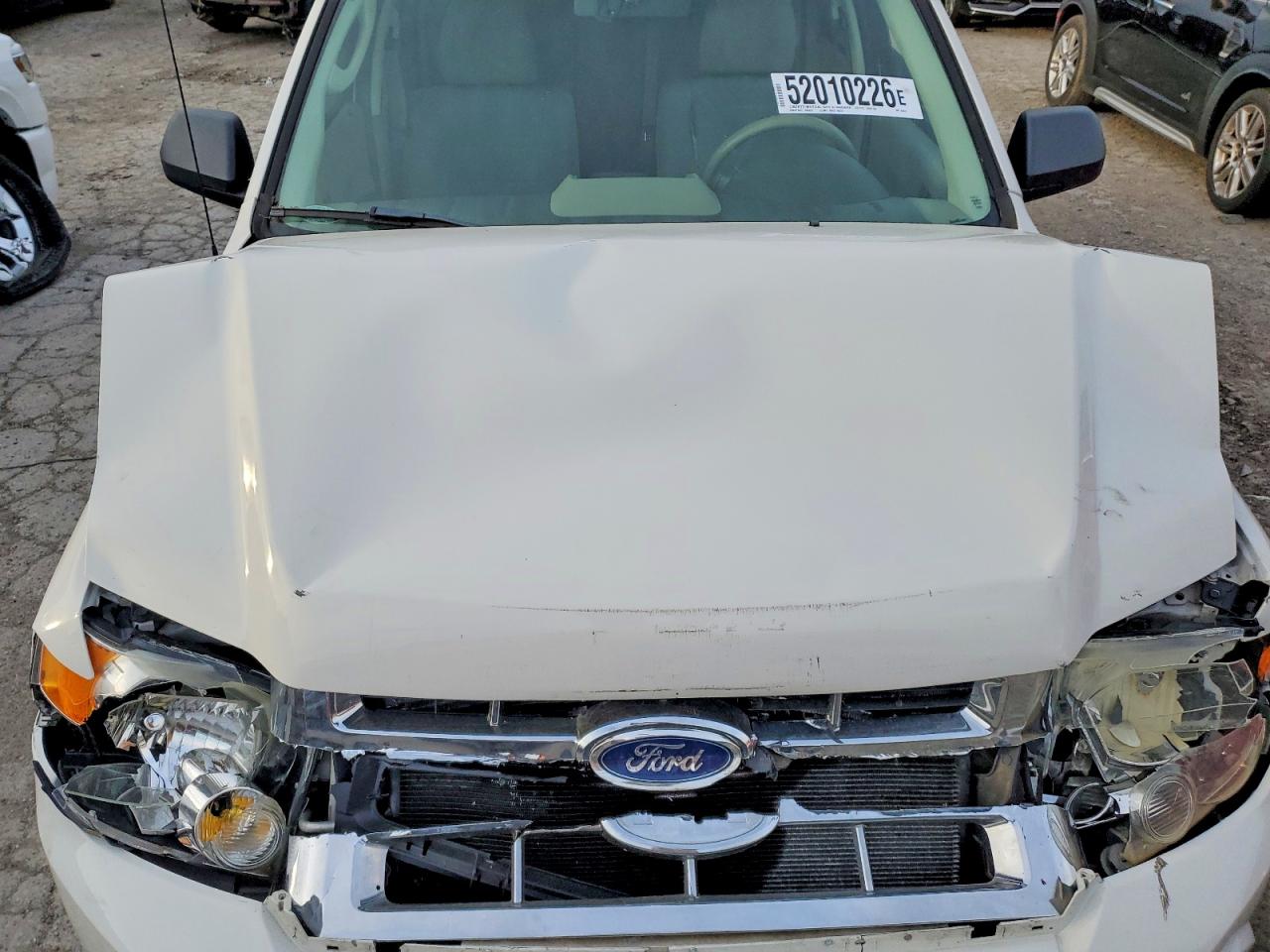 2011 FORD ESCAPE XLT photo 34