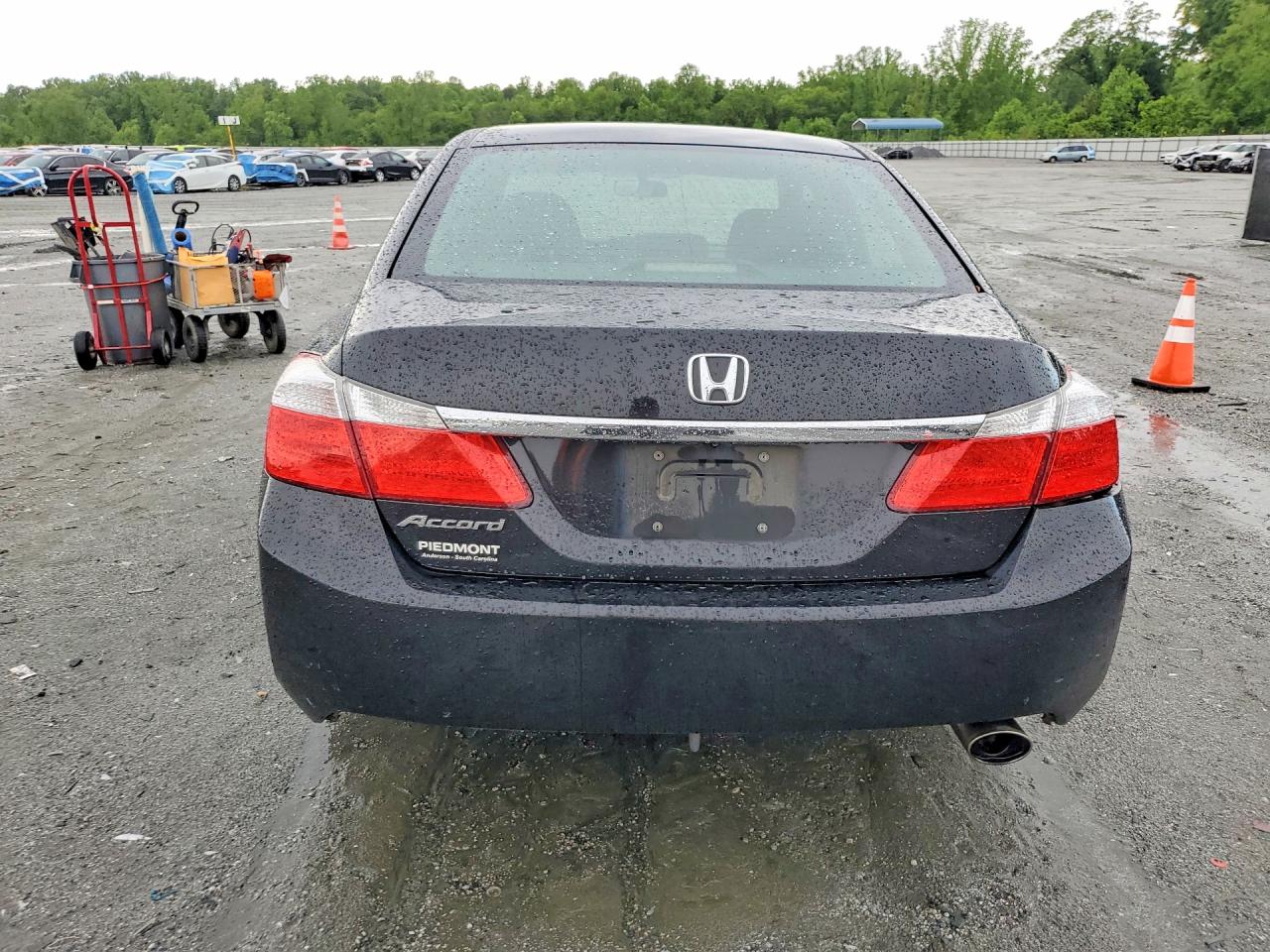 2013 HONDA ACCORD LX photo 11