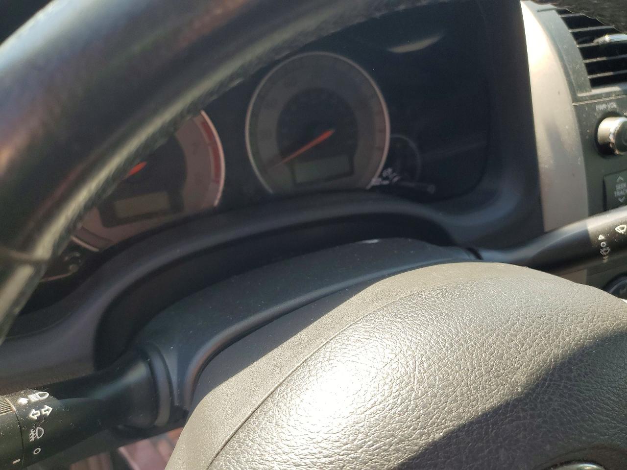 2010 TOYOTA COROLLA S photo 17