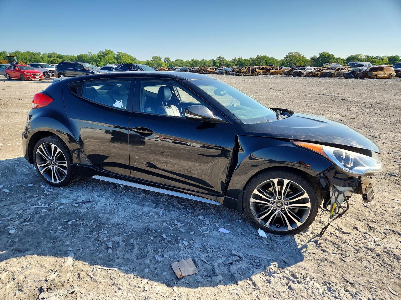2016 HYUNDAI VELOSTER TURBO photo 7