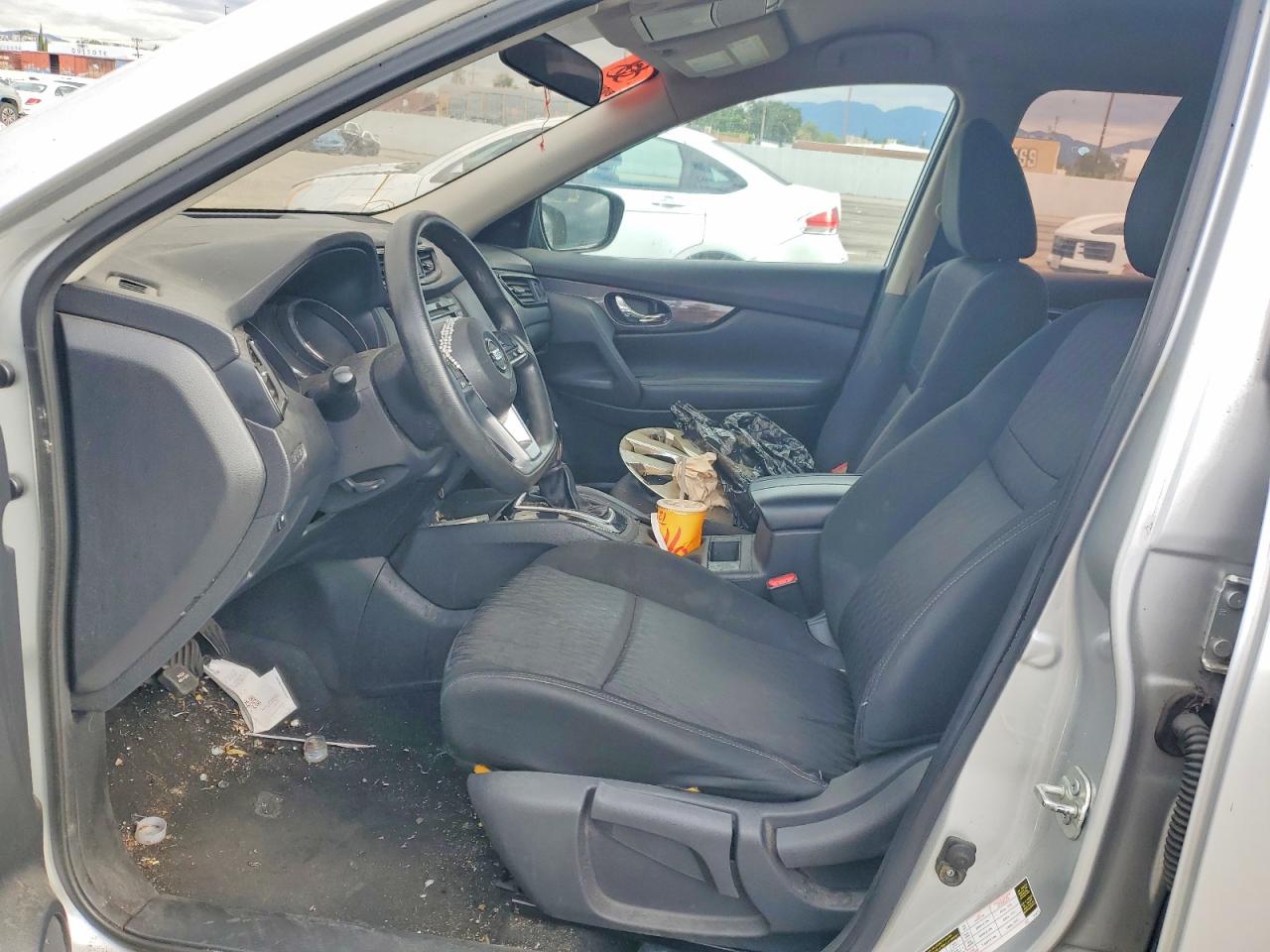 2018 NISSAN ROGUE S photo 19