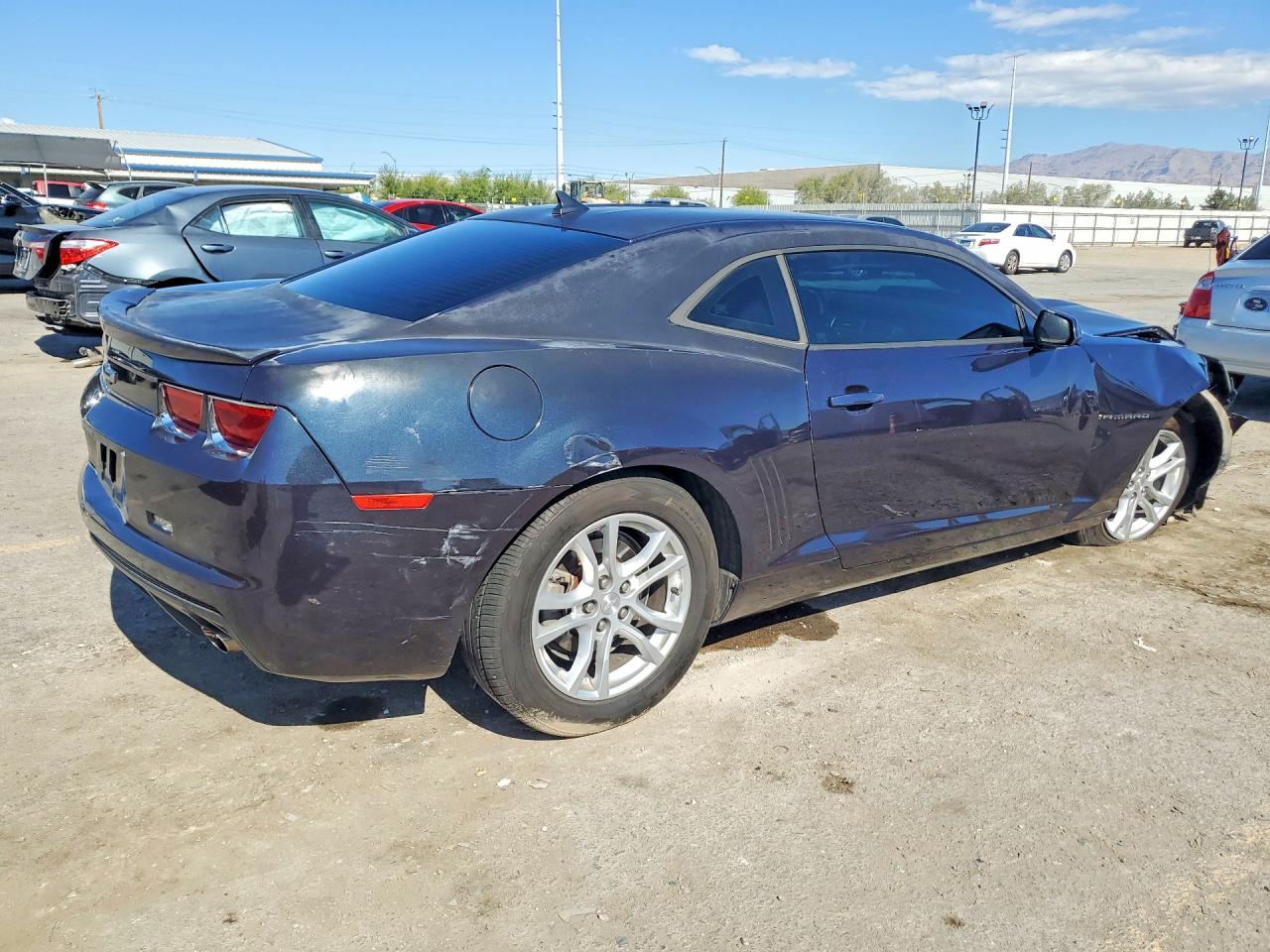 2013 CHEVROLET CAMARO LT photo 5