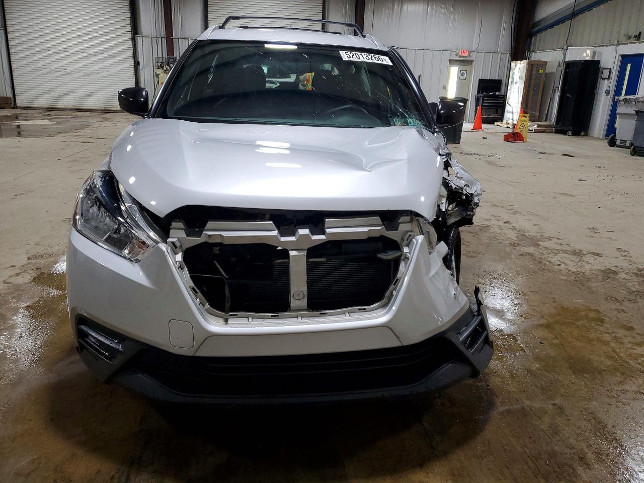 2019 NISSAN KICKS S photo 9