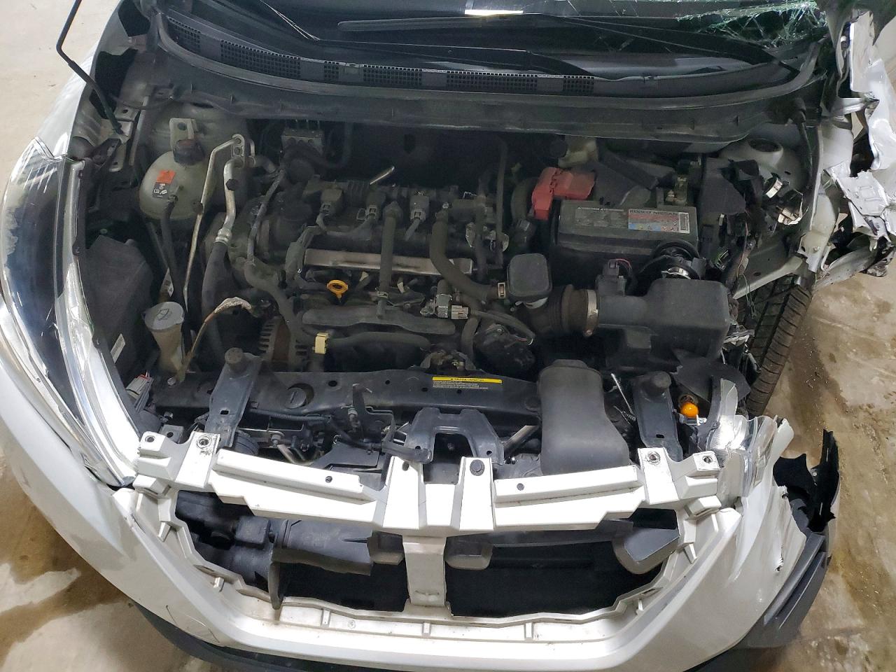 2019 NISSAN KICKS S photo 23