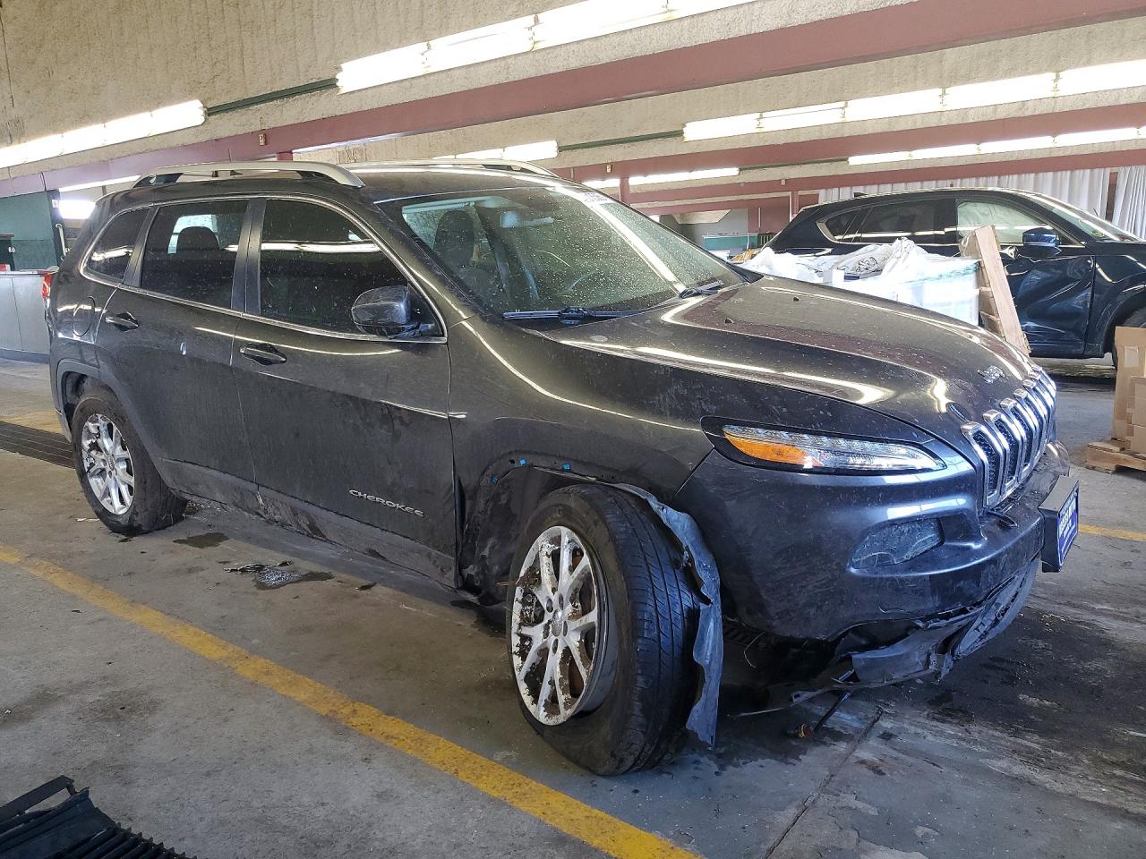 2016 JEEP CHEROKEE LATITUDE photo 10