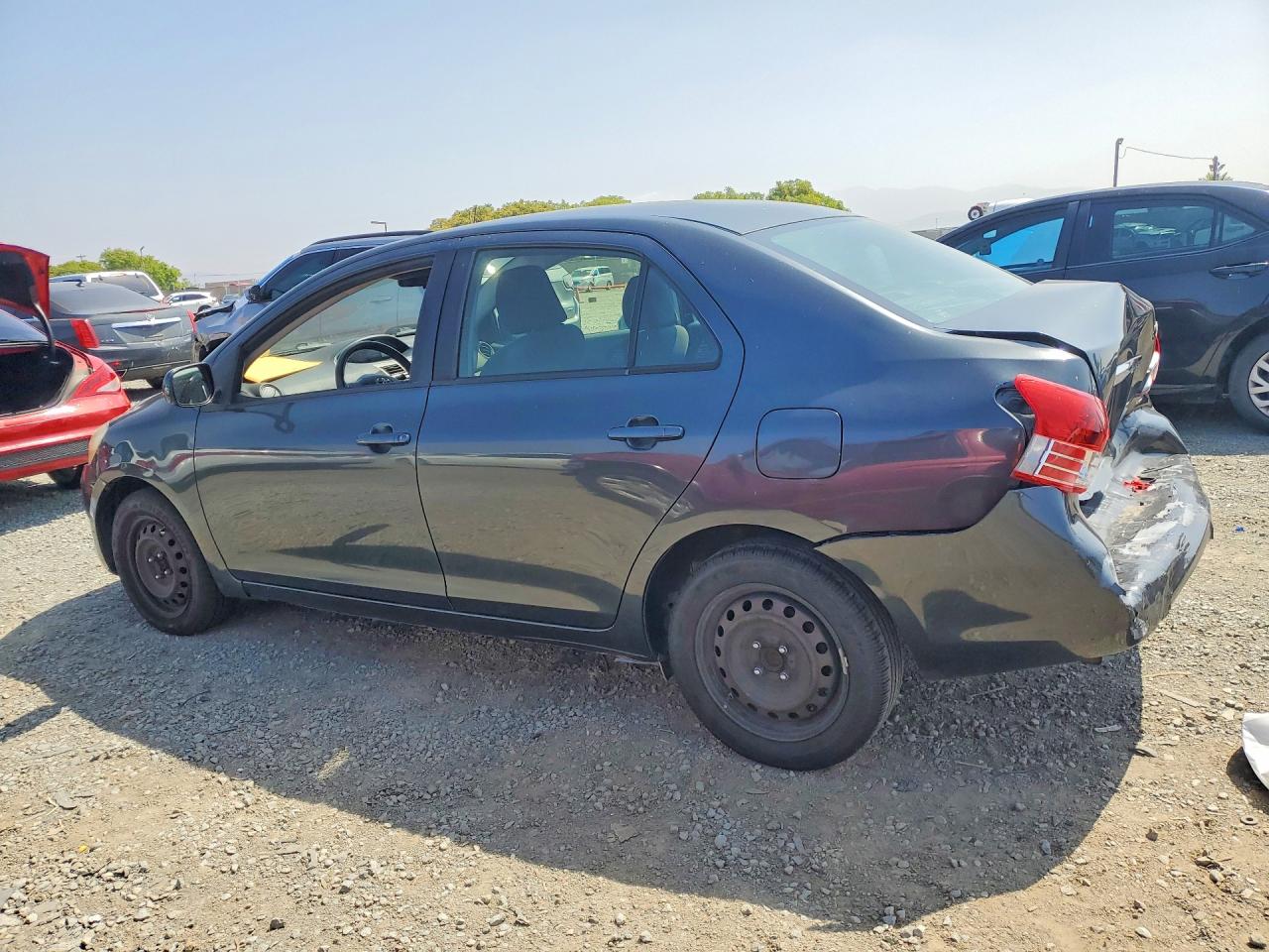 2012 TOYOTA YARIS FLEET photo 3