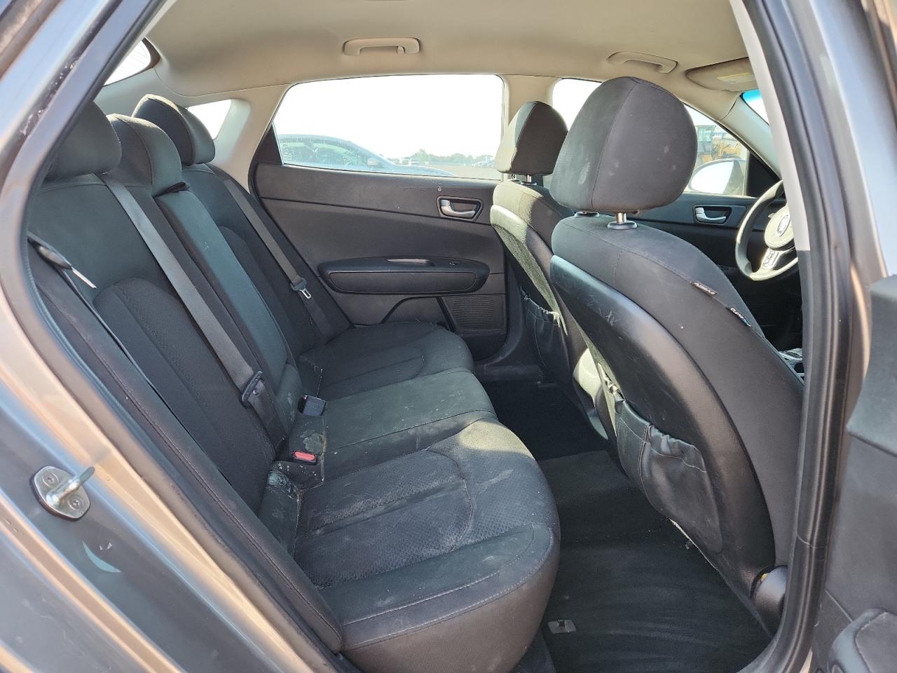 2018 KIA OPTIMA LX photo 19