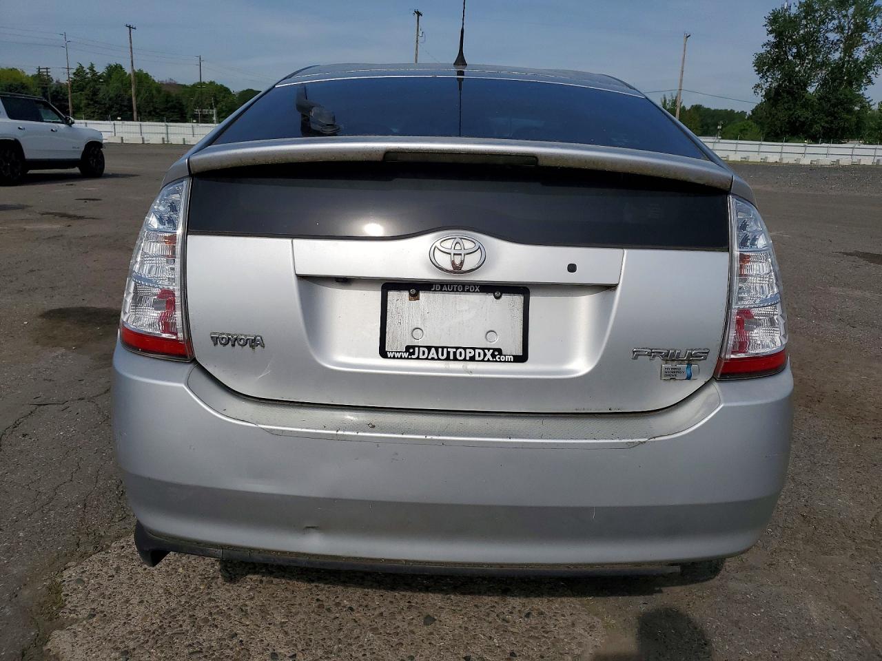 2009 TOYOTA PRIUS BASE photo 16