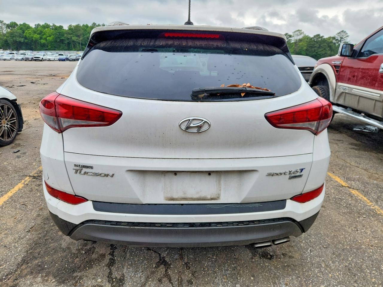 2016 HYUNDAI TUCSON SPORT photo 11