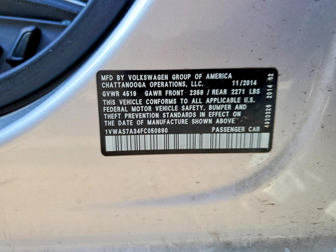 2015 VOLKSWAGEN PASSAT S photo 23