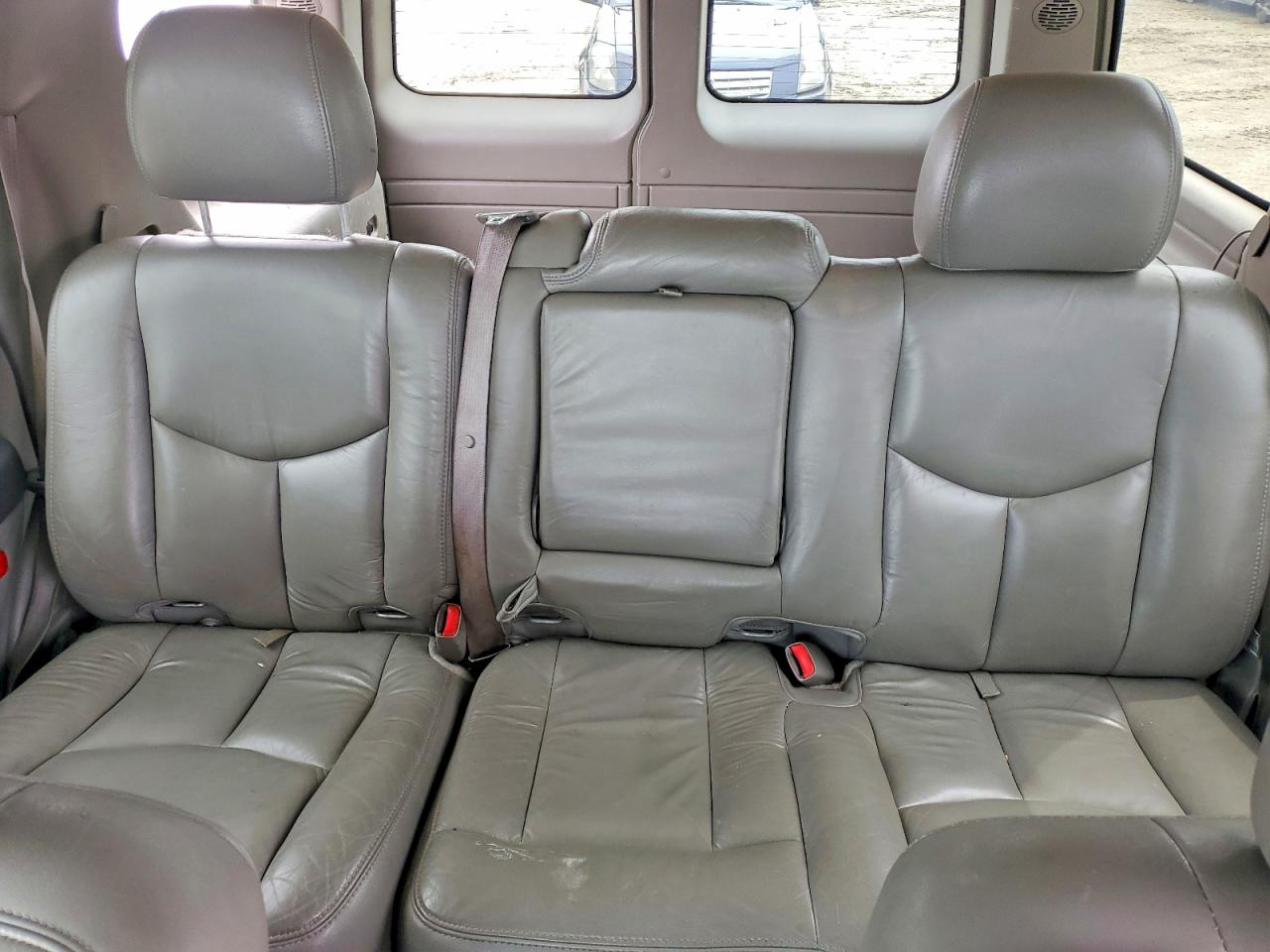 2003 CHEVROLET TAHOE photo 19