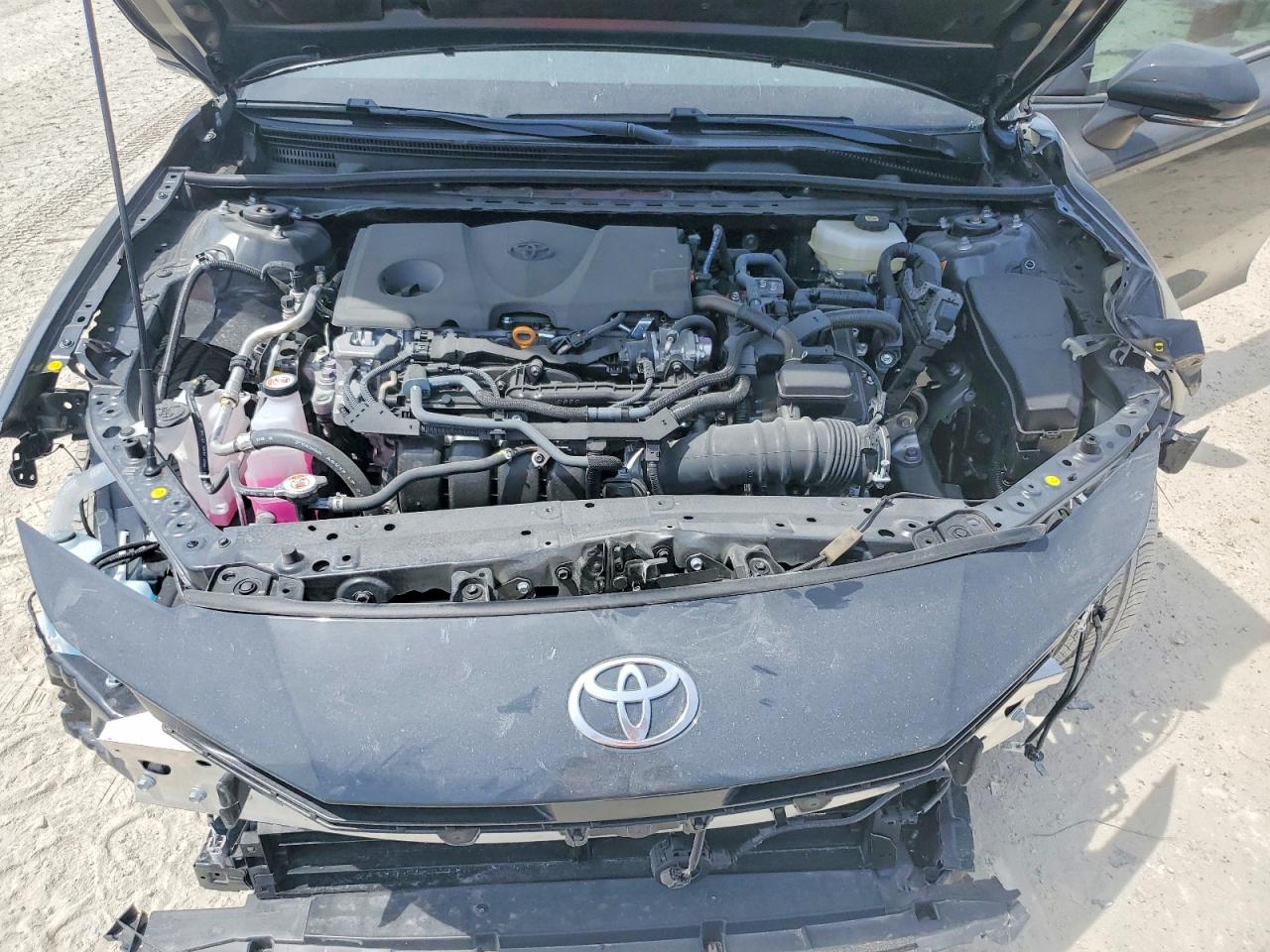 2025 TOYOTA CAMRY SE photo 23