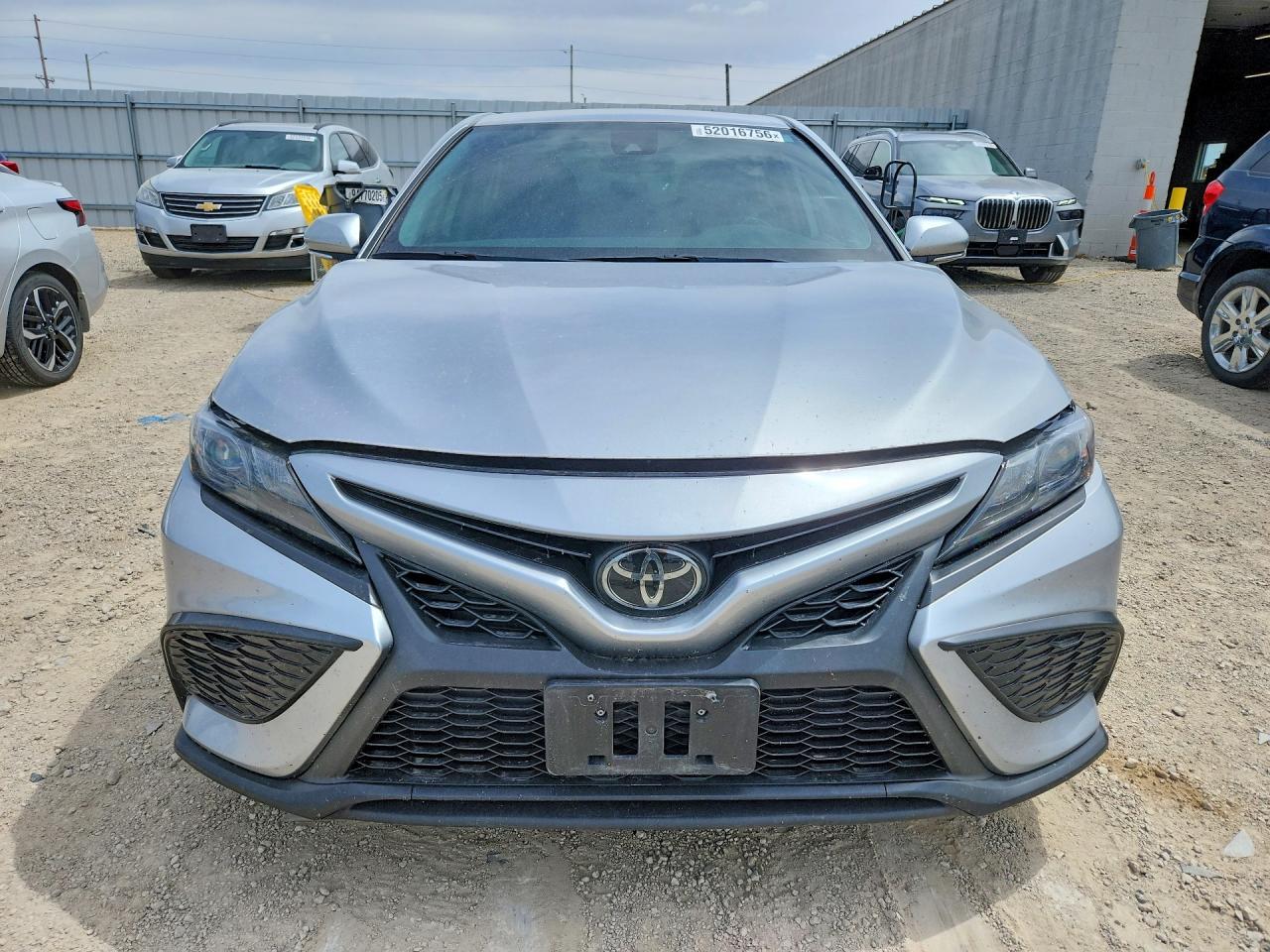 2024 TOYOTA CAMRY SE photo 9